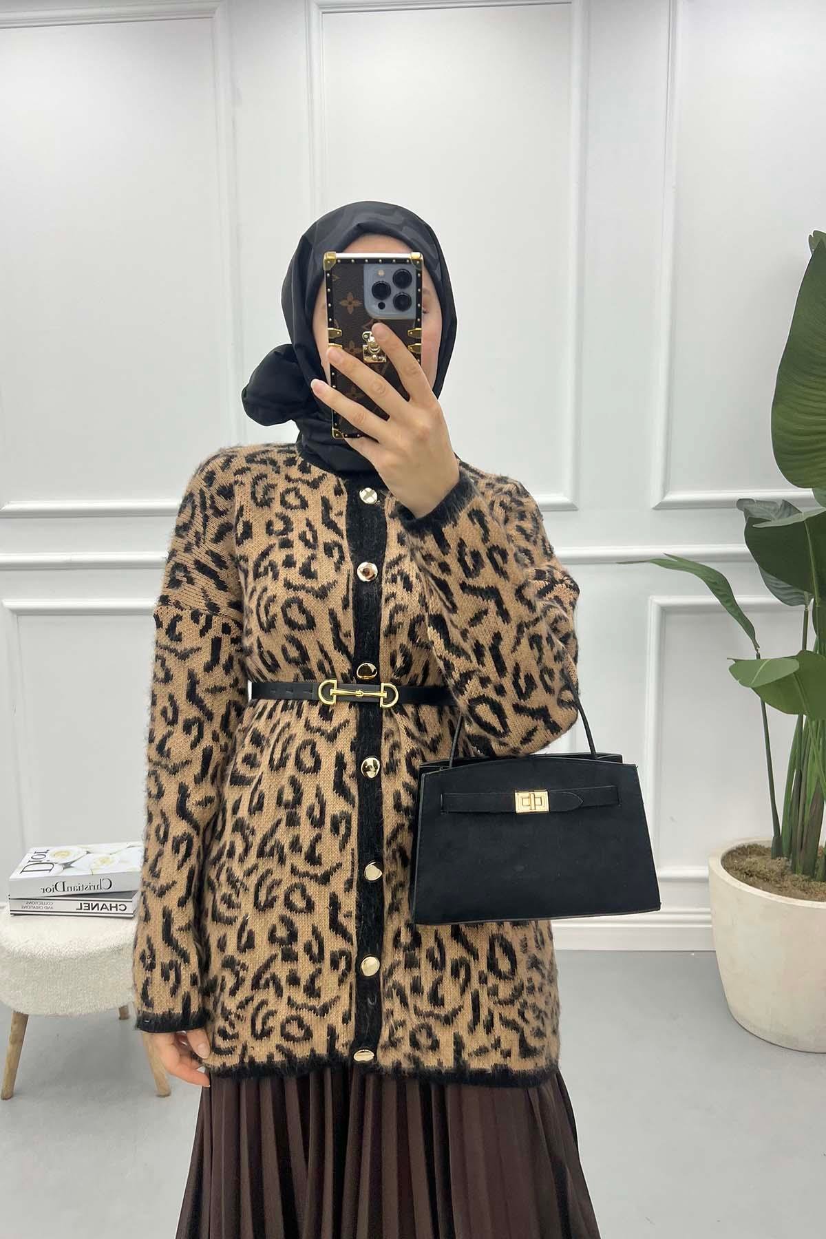 Leopar Desenli Hırka Sütlü Kahve