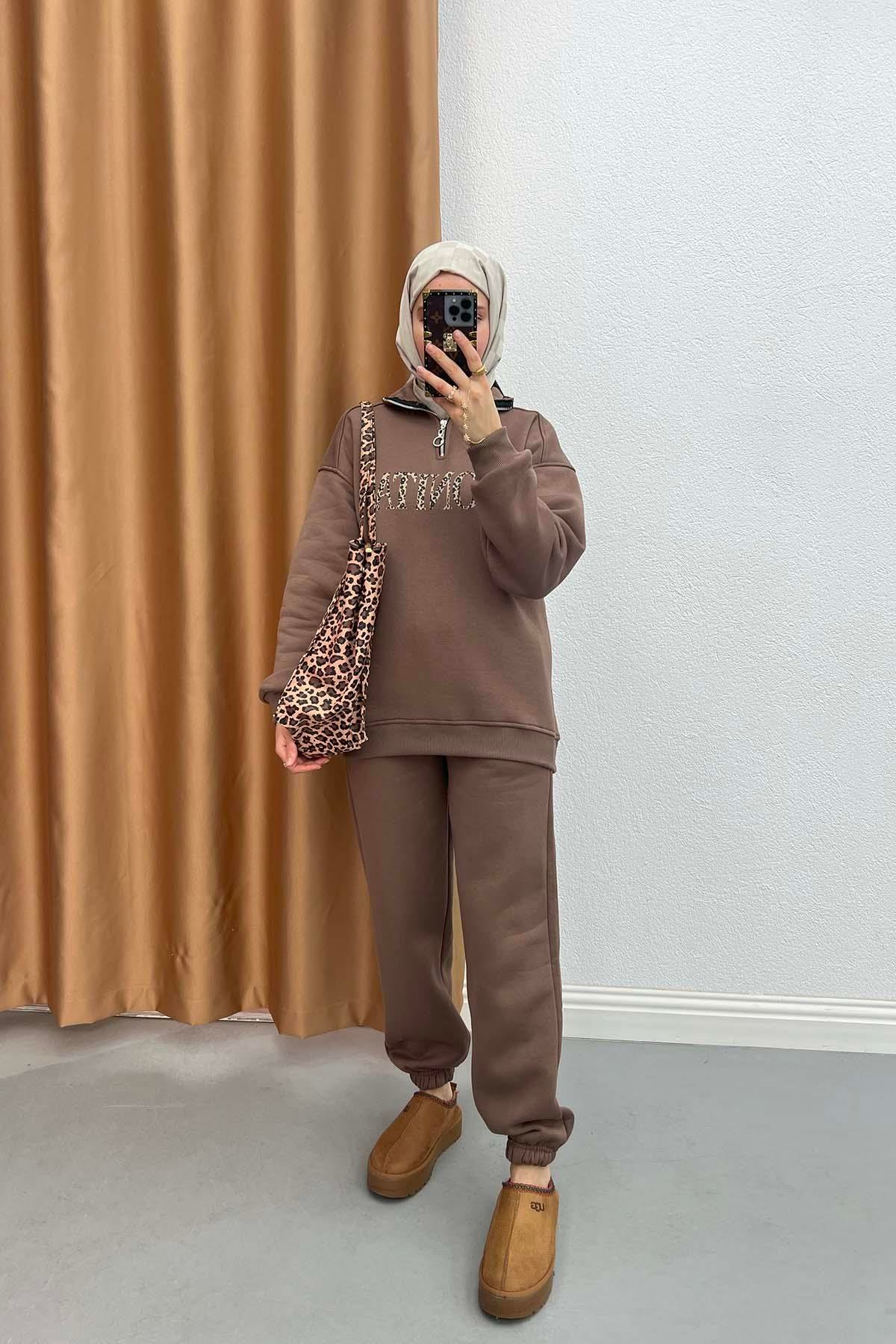 Leopar Detaylı Üç İplik Takım Vizon