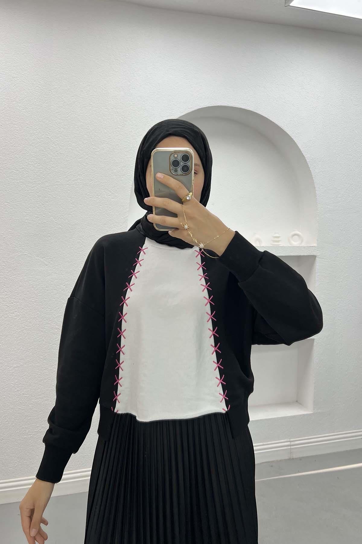 Nakış Detaylı Sweatshirt Siyah