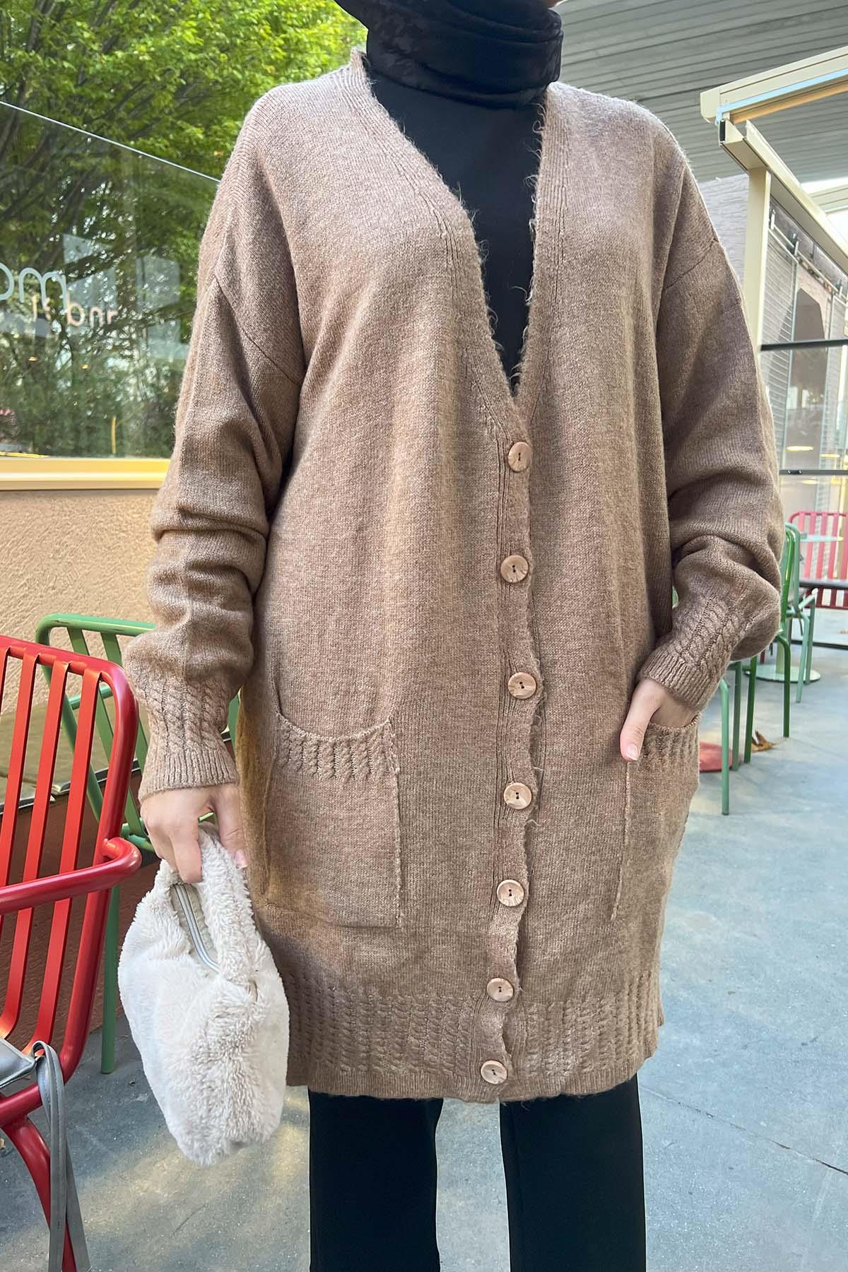 Örgü Detaylı Triko Hırka Kahve