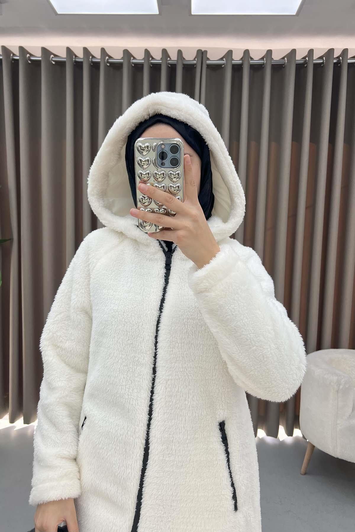 Peluş Kaban Krem