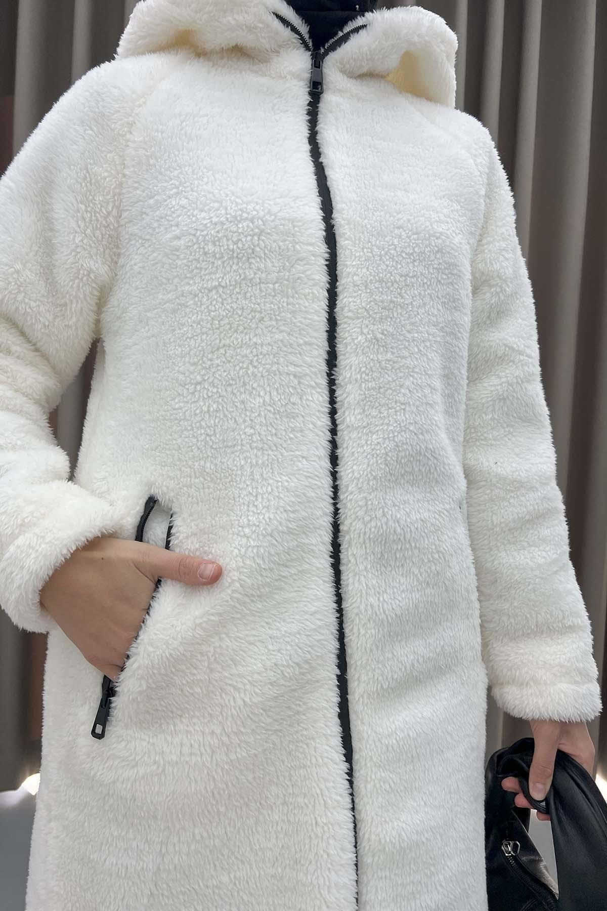 Peluş Kaban Krem