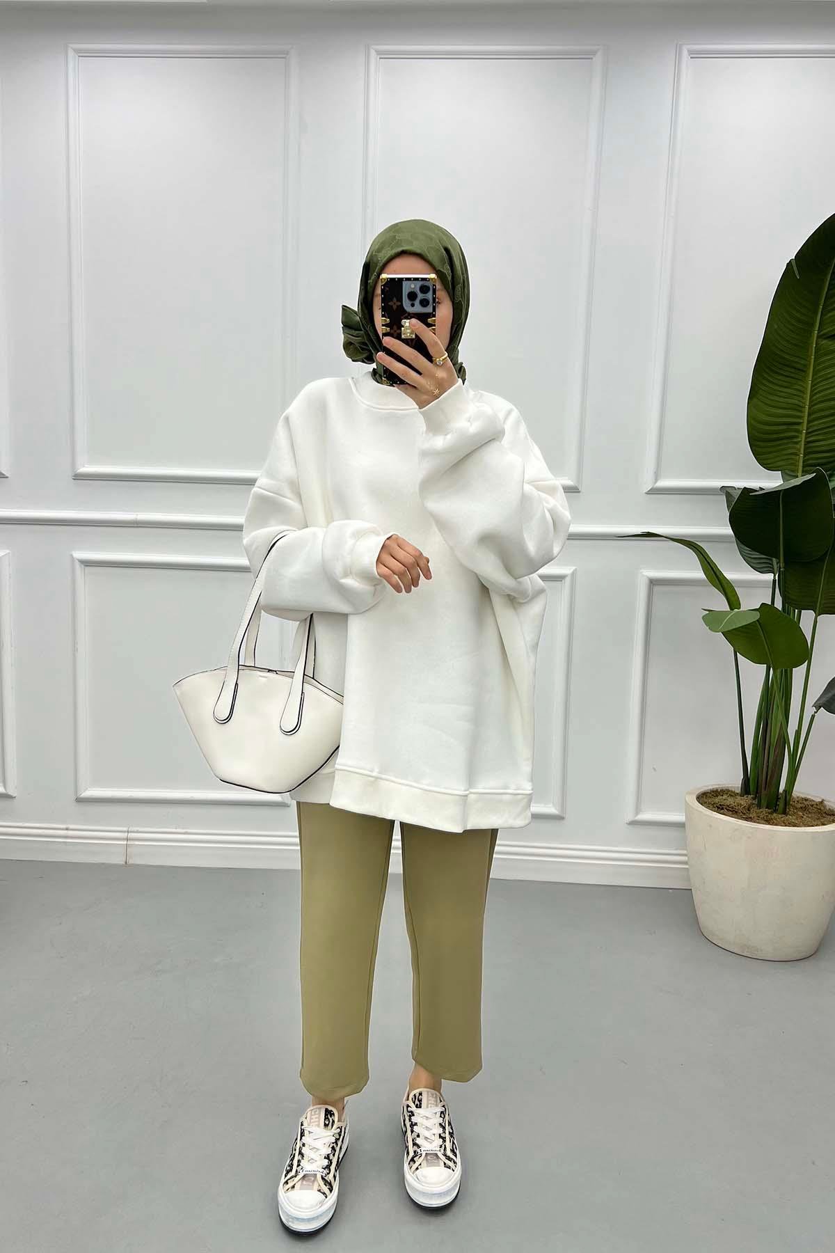 Üç İplik Oversize Sweatshirt Beyaz