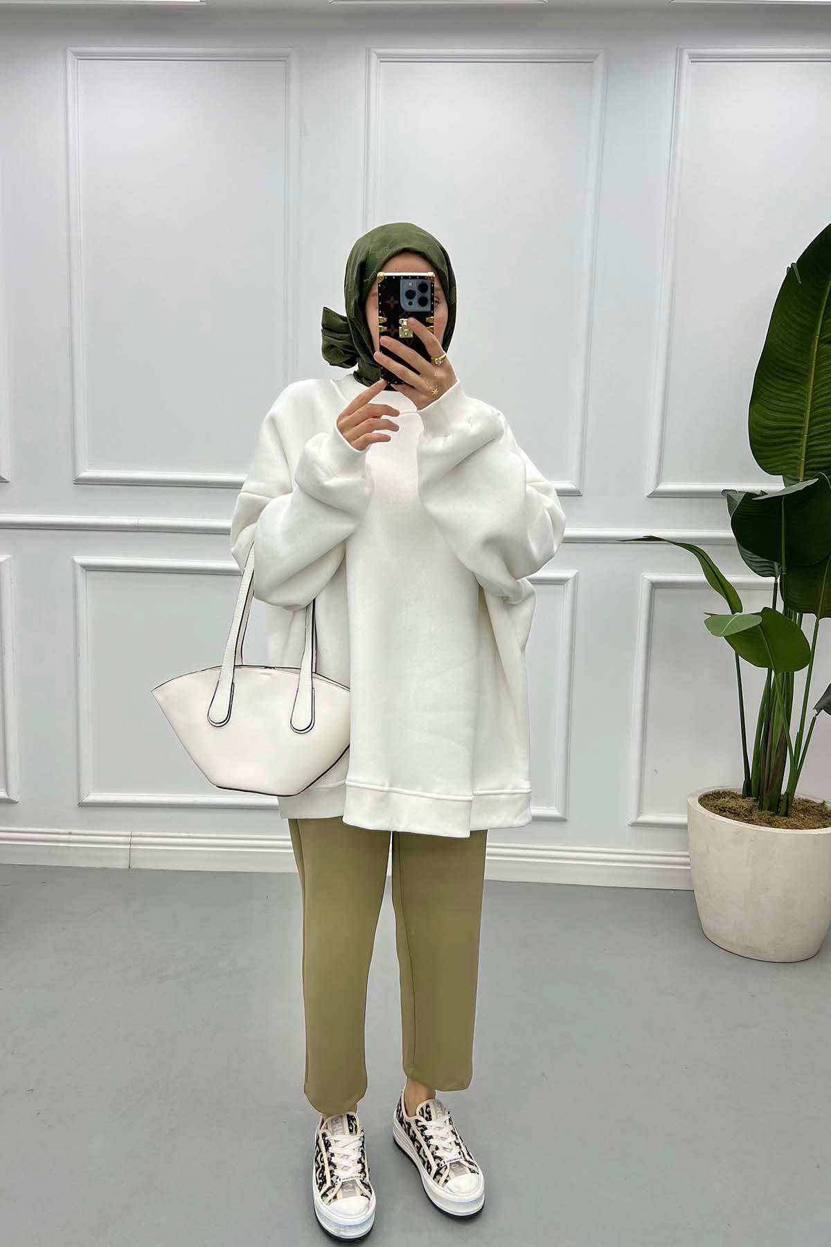 Üç İplik Oversize Sweatshirt Beyaz
