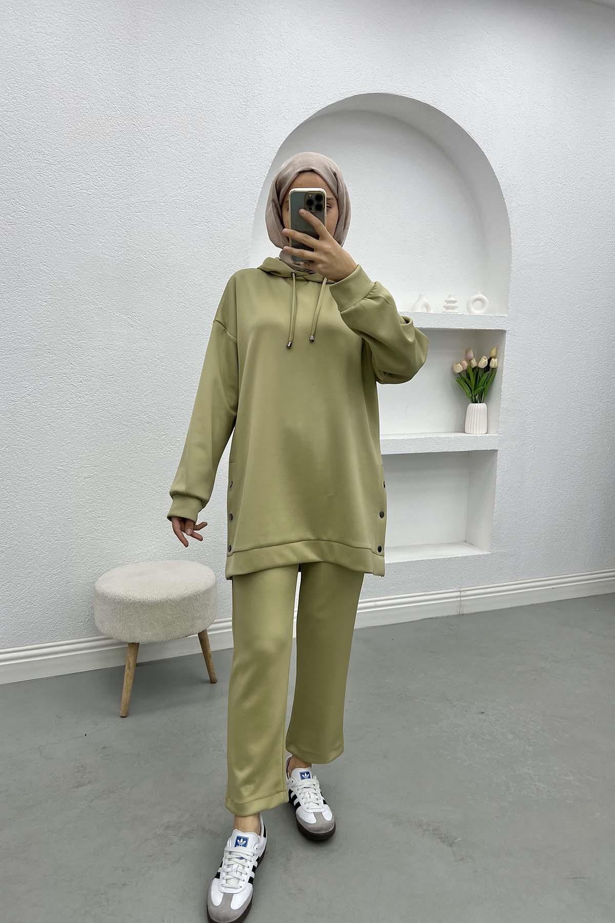 Yanları Çıtçıtlı Scuba Takım Soft Yeşil