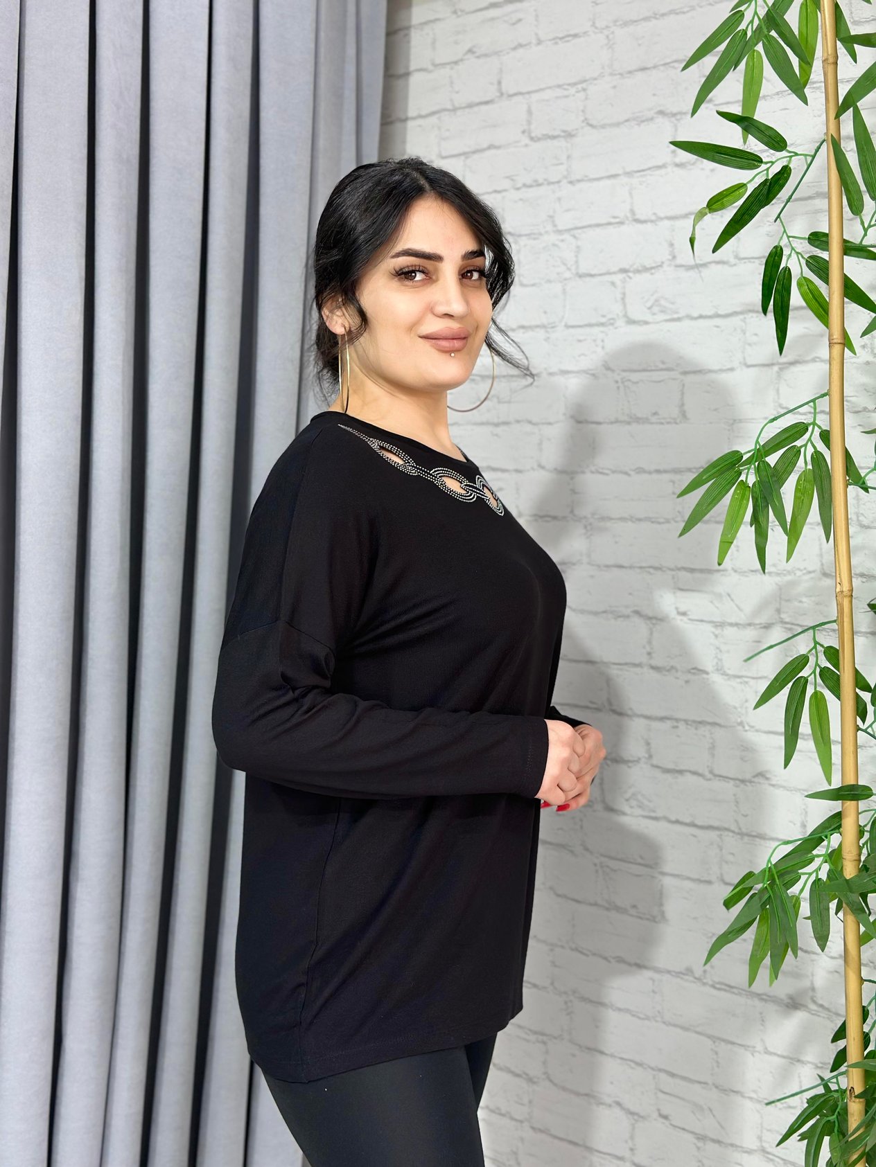 Siyah Pamuklu Viskon Desenli Tasarım Bluz A008