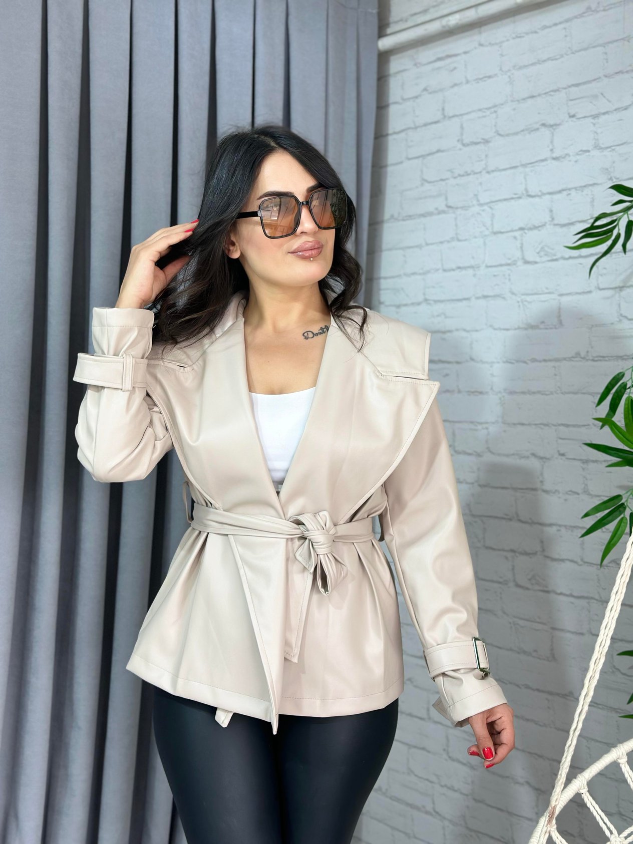Taş Kapşonlu Premium Kalite Deri Ceket 