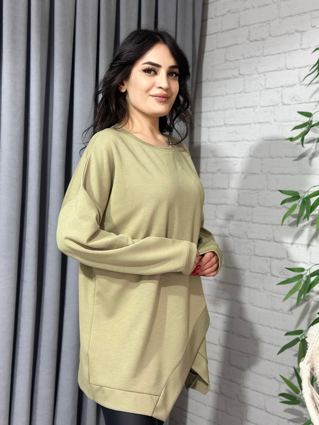 Yağ Yeşili Asimetrik Kesim Modal Oversize Bluz