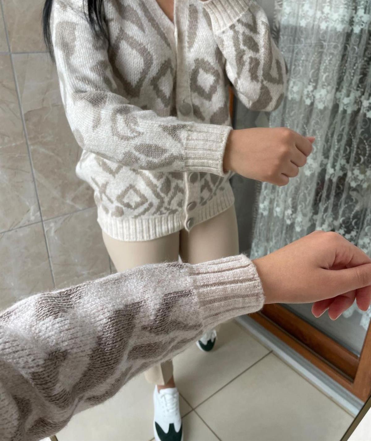 ETNİK DESEN HIRKA