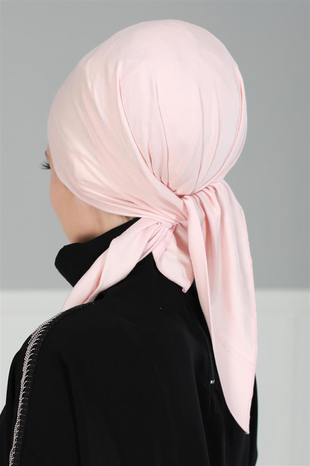 Bandana Pudra