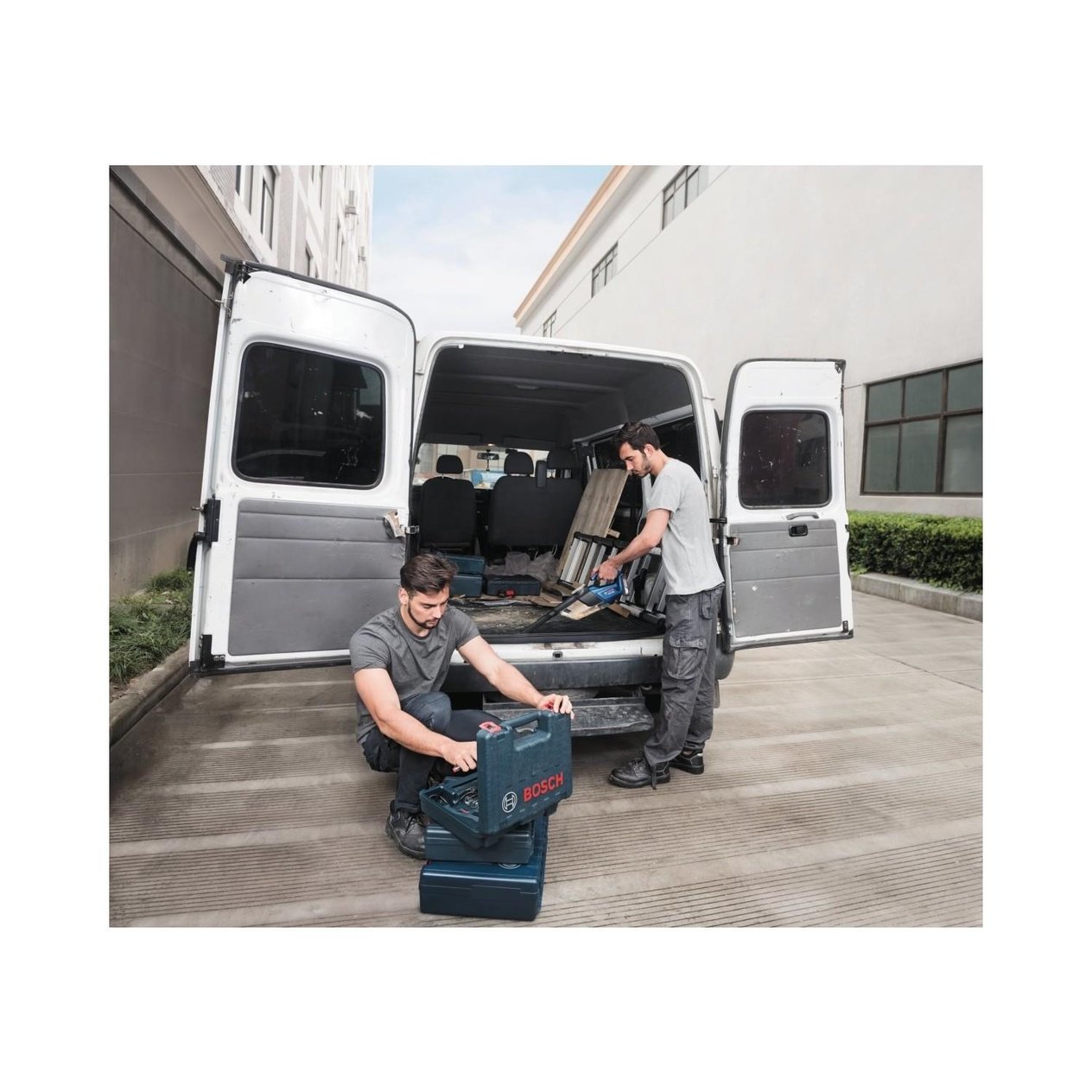 Bosch GAS 06019C6200 18V Profesyonel Akülü El Süpürgesi(Akü ve Şarj Aleti Dahil Değildir)(Solo)