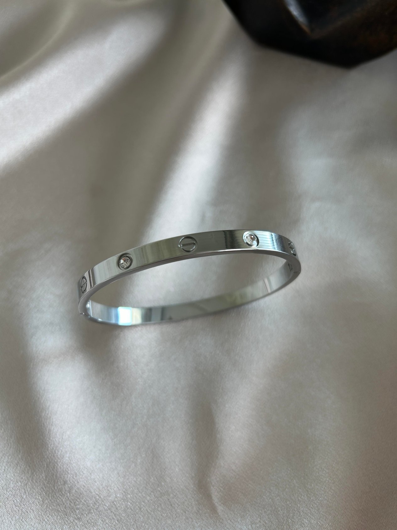 Cartier taşlı büyük boy sılver