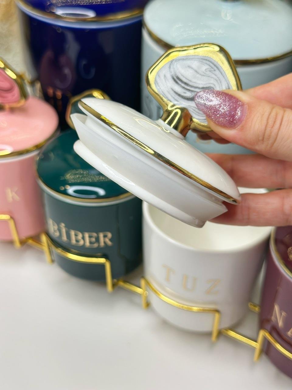 Züre Gold Standlı Renkli Baharat Takımı