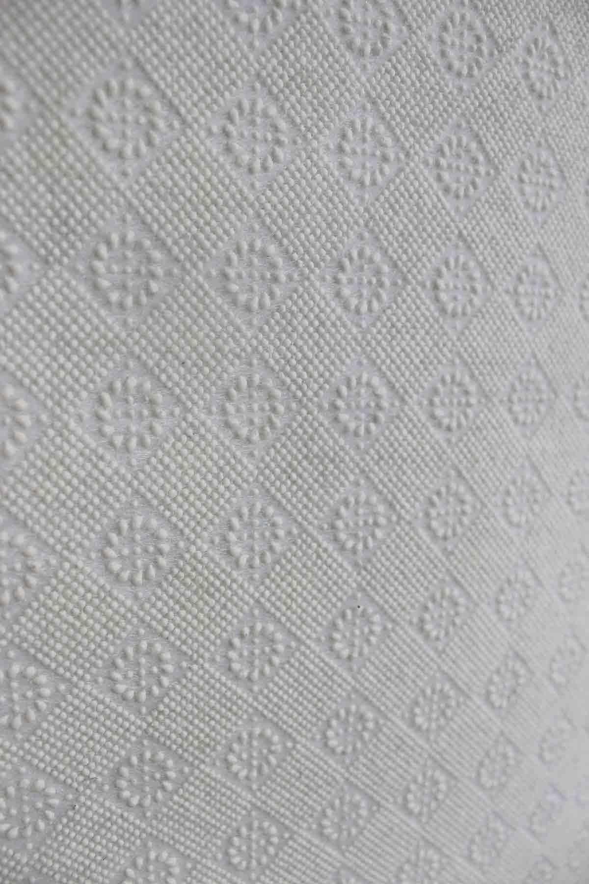 Dekoratif Özel Tasarım Vintage Desenli Kaymaz Taban Yıkanabilir Soft Halı EEXFAB1167 - Beyaz