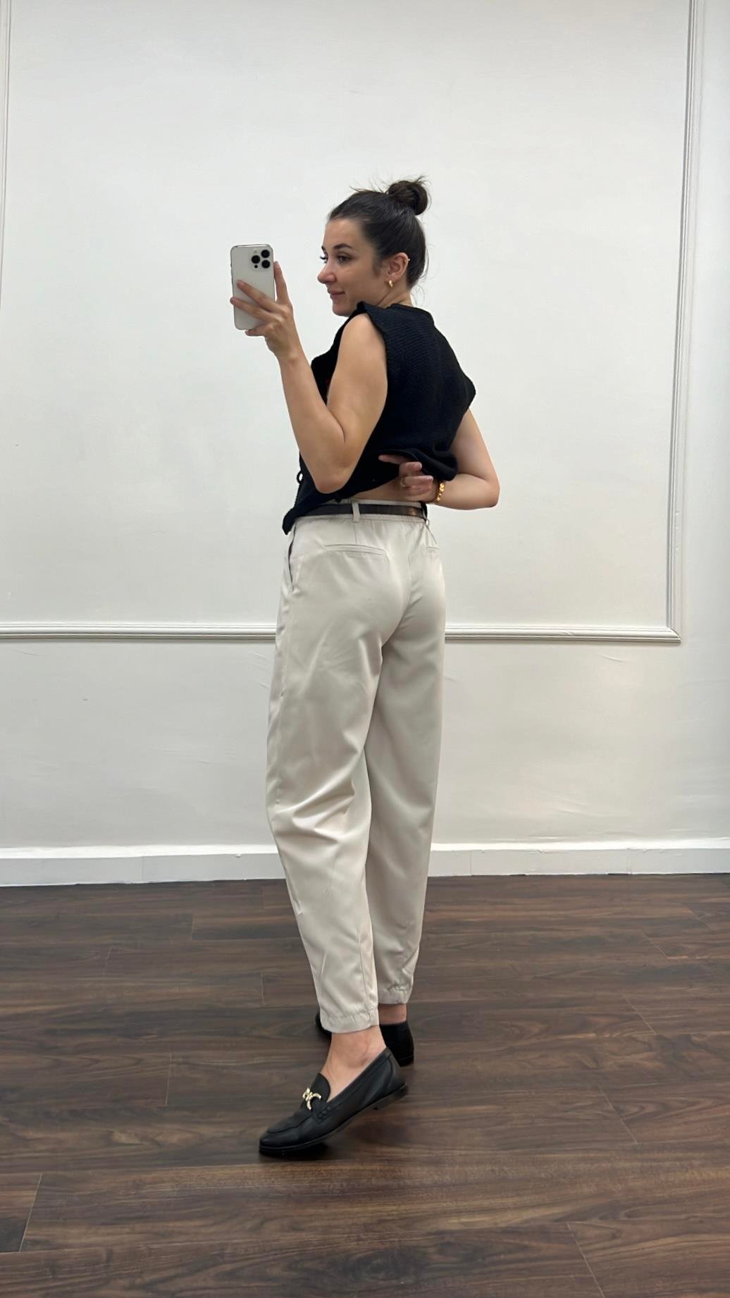 Cos Model Bej Kemerli Poplin Pantolon