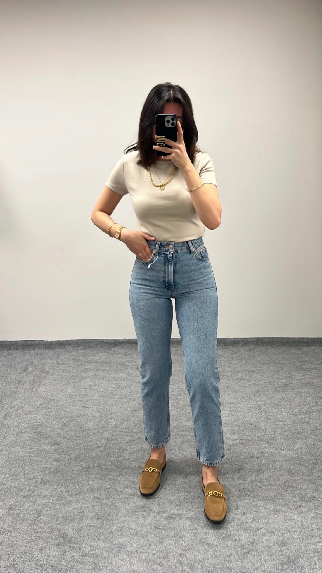 GO MAVİ YÜKSEK BEL MOM FIT JEAN