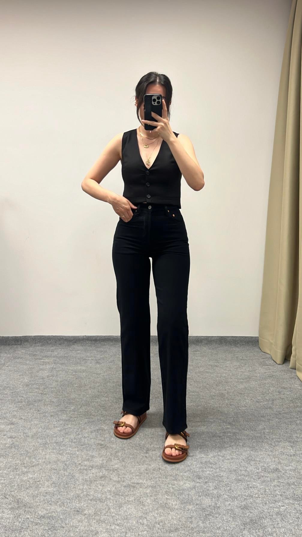 Lavli Siyah Denim Straight Fit Jean