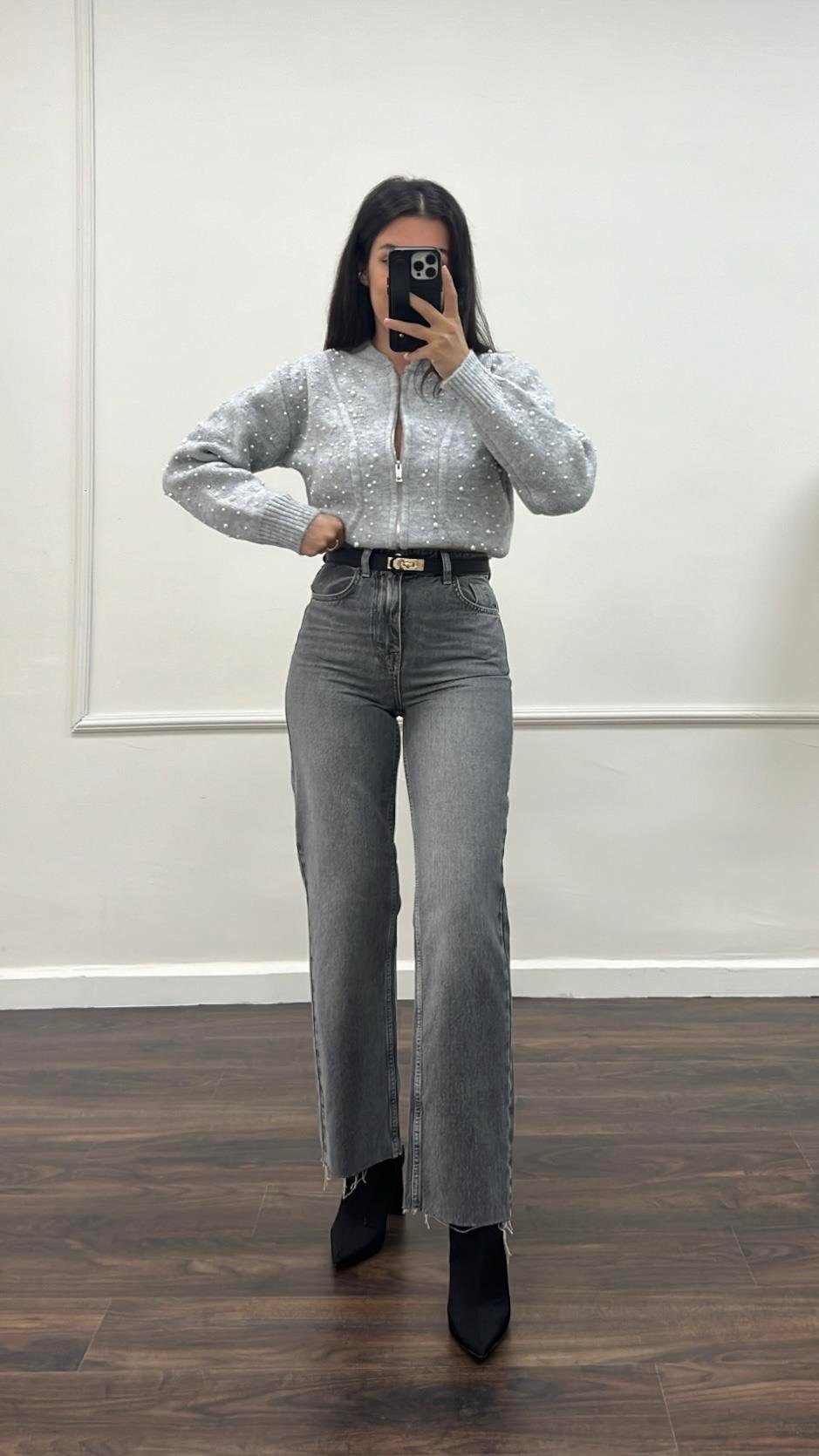 Marka Koyu Gri Straight Fıt Jean