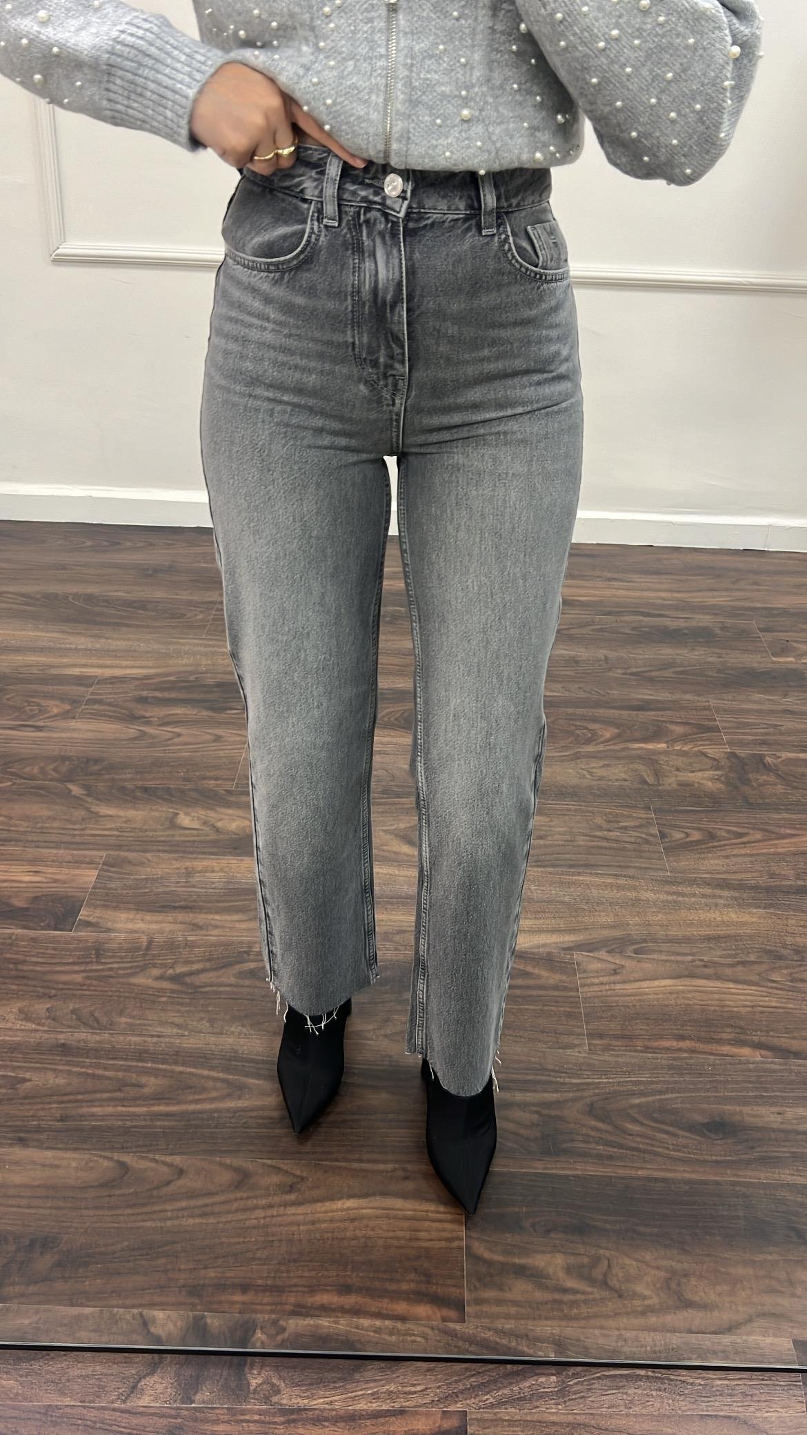 Marka Koyu Gri Straight Fıt Jean