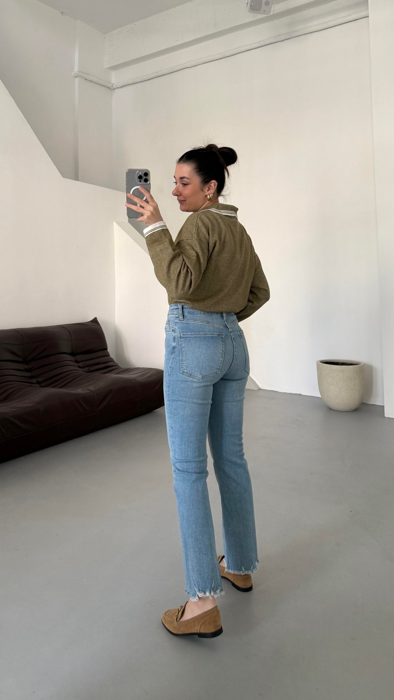 Marka Mavi Paça Detaylı Straight Jean