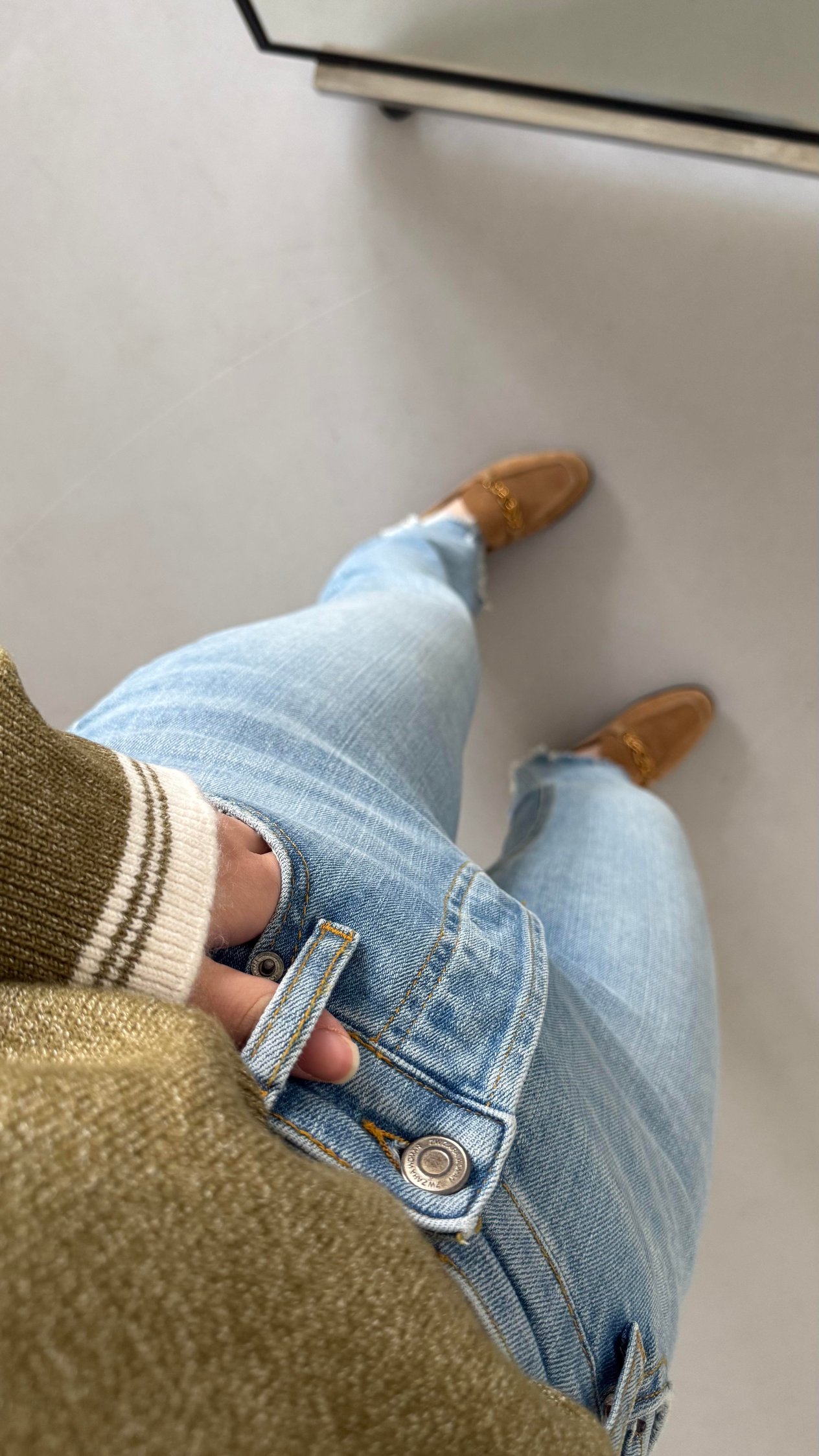 Marka Mavi Paça Detaylı Straight Jean