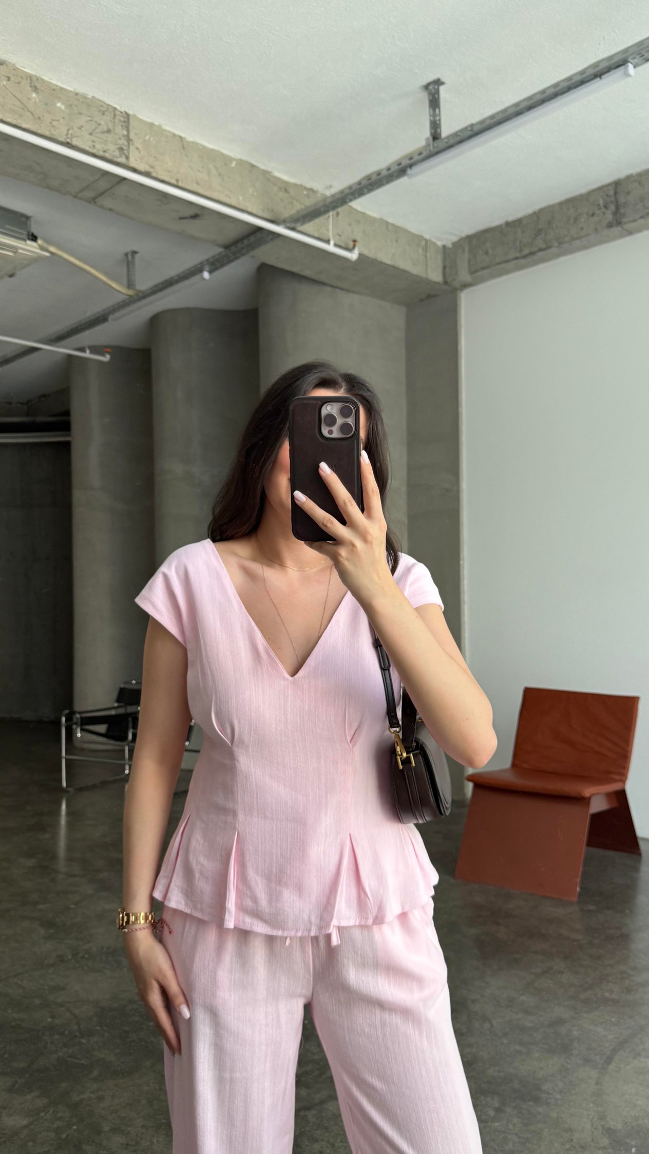 Pembe Keten V Yaka Bluz Staright Pantalon Takım