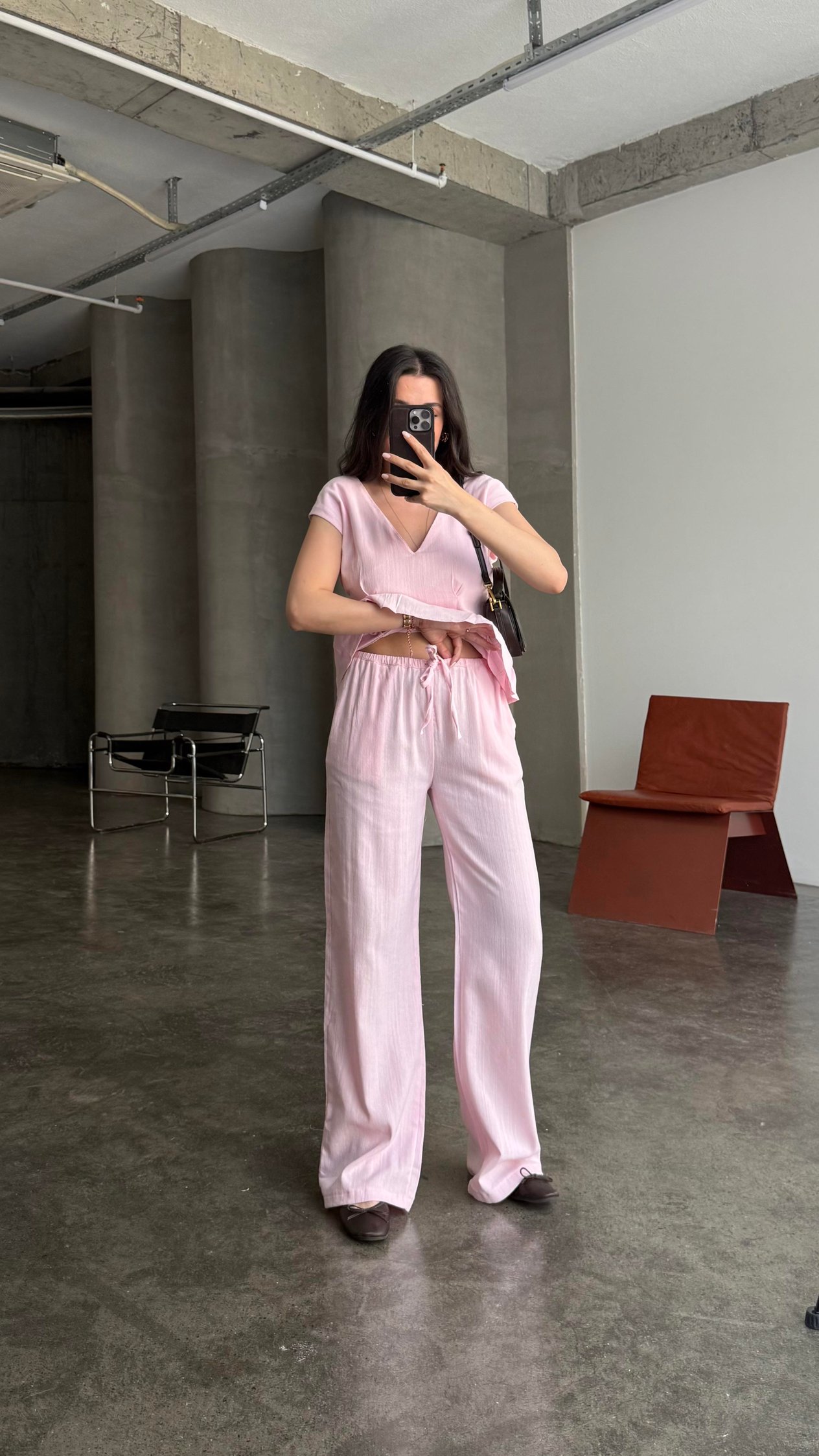 Pembe Keten V Yaka Bluz Staright Pantalon Takım