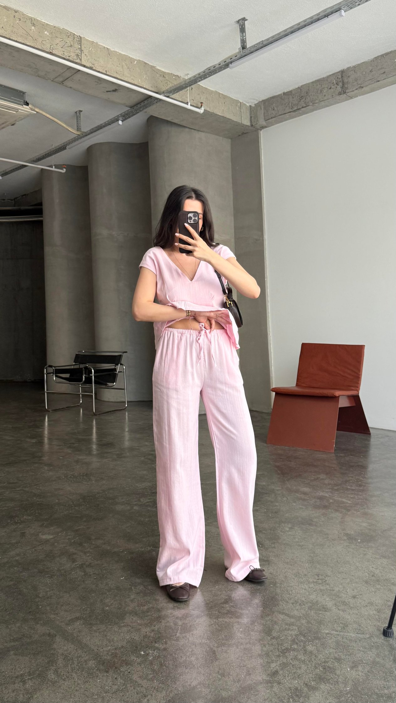 Pembe Keten V Yaka Bluz Staright Pantalon Takım