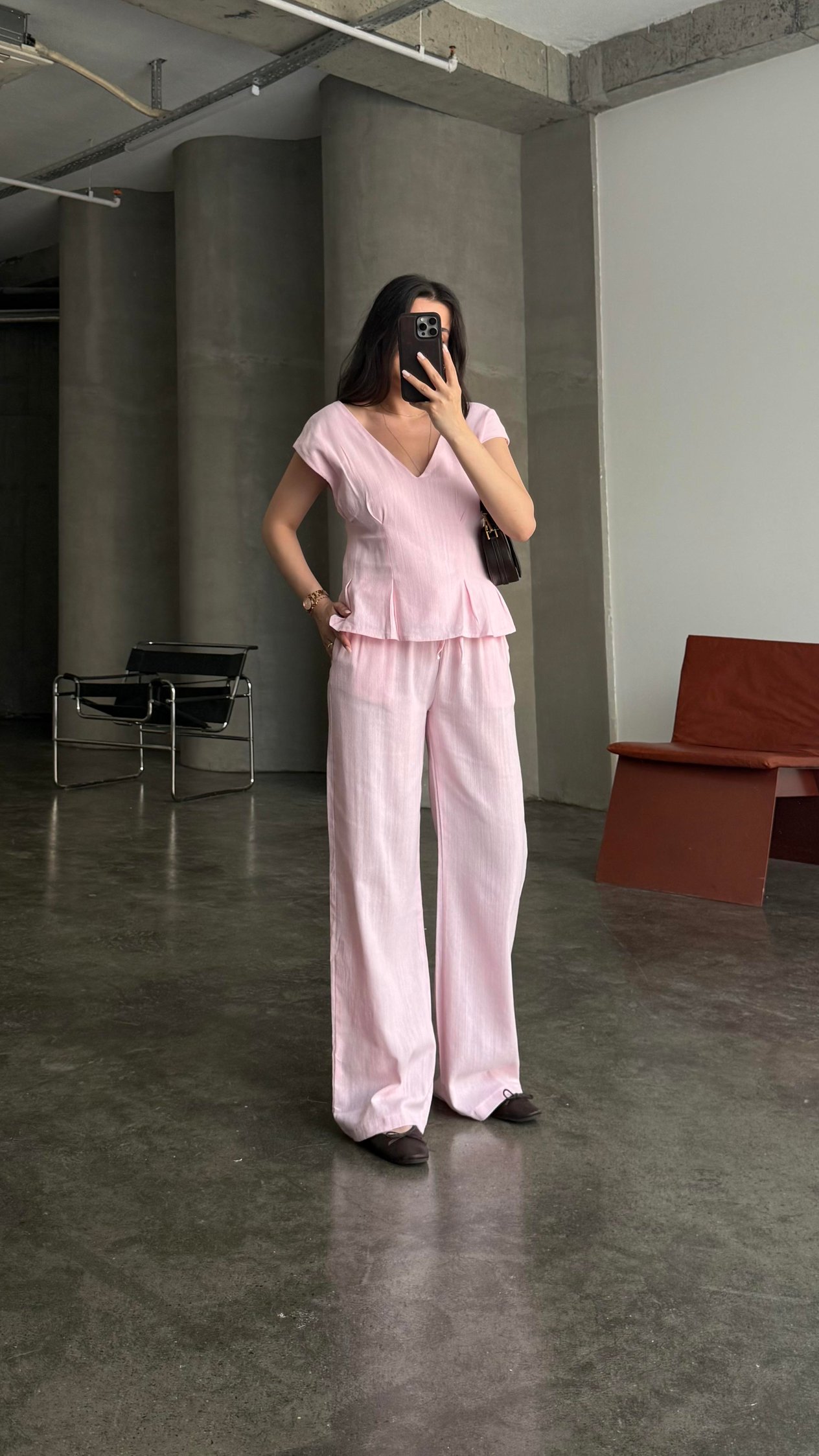 Pembe Keten V Yaka Bluz Staright Pantalon Takım