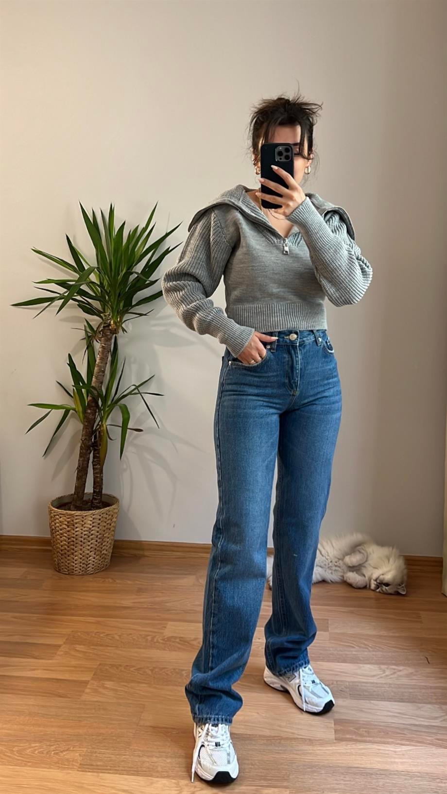 POLİ LACİ STRAIGHT JEAN