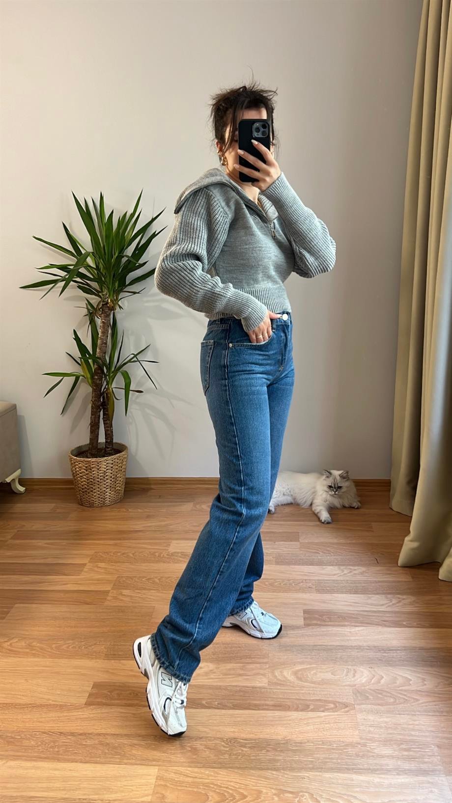 POLİ LACİ STRAIGHT JEAN