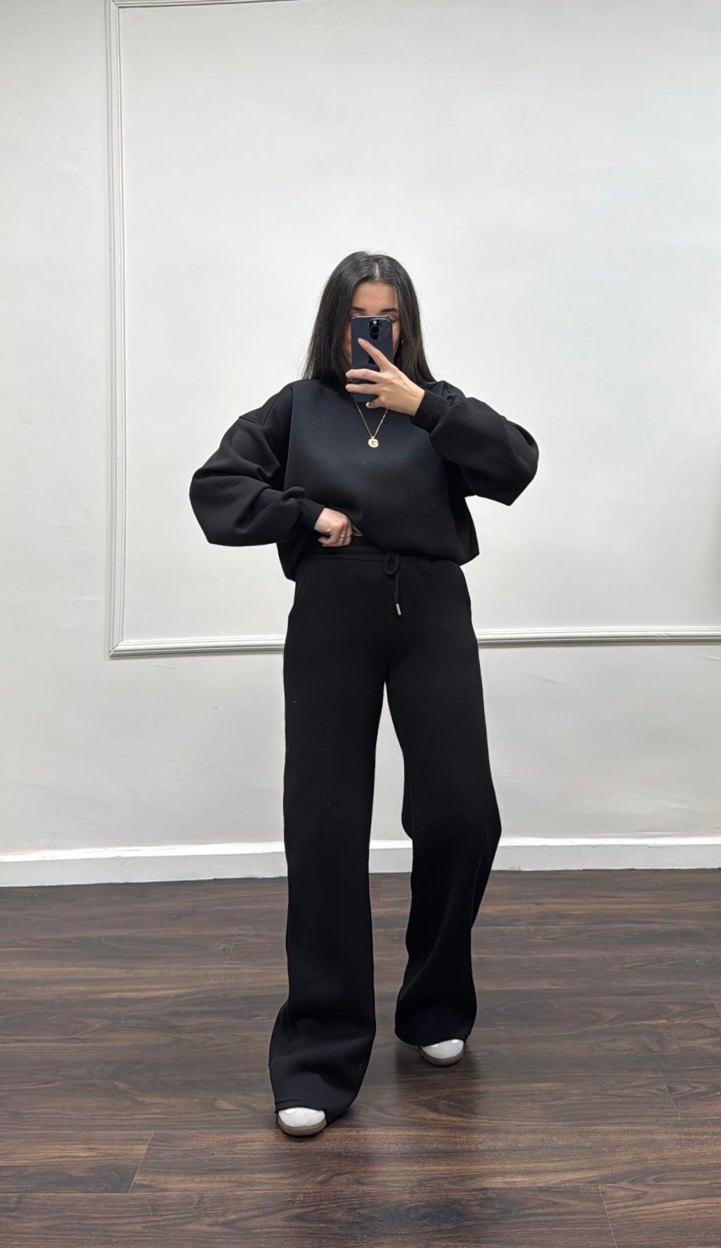 Siyah Pamuklu Sweatshirt ve Pantolon Takım
