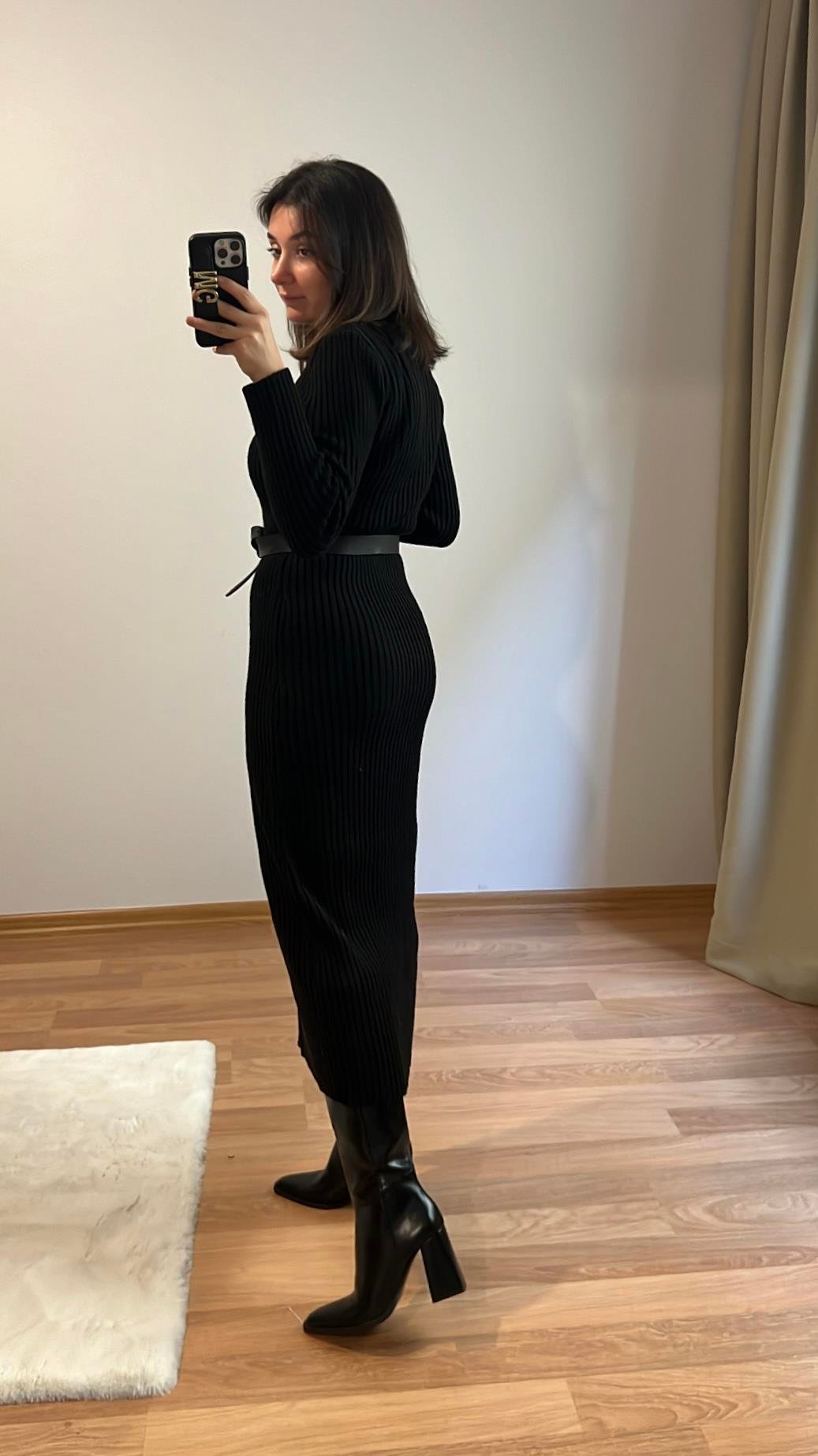 YIRTMAÇ DETAY TRİKO ELBİSE
