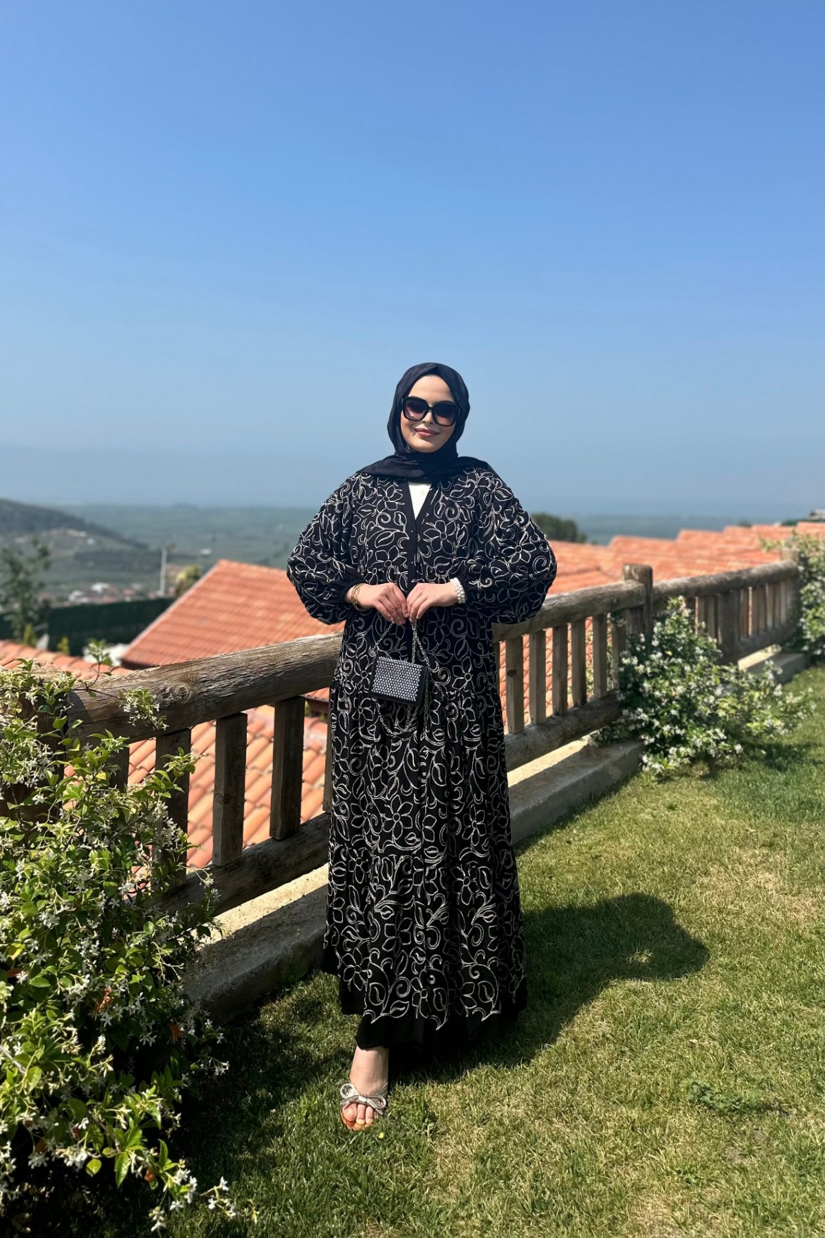 Keten Masal Nakış Elbise Siyah