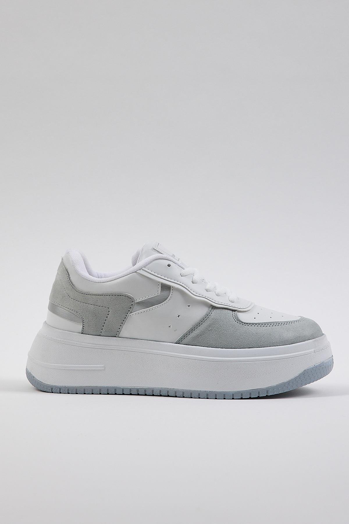 Kadın Beyaz Gri Sneaker Rahat Kalıp Kadın Spor Ayakkabı