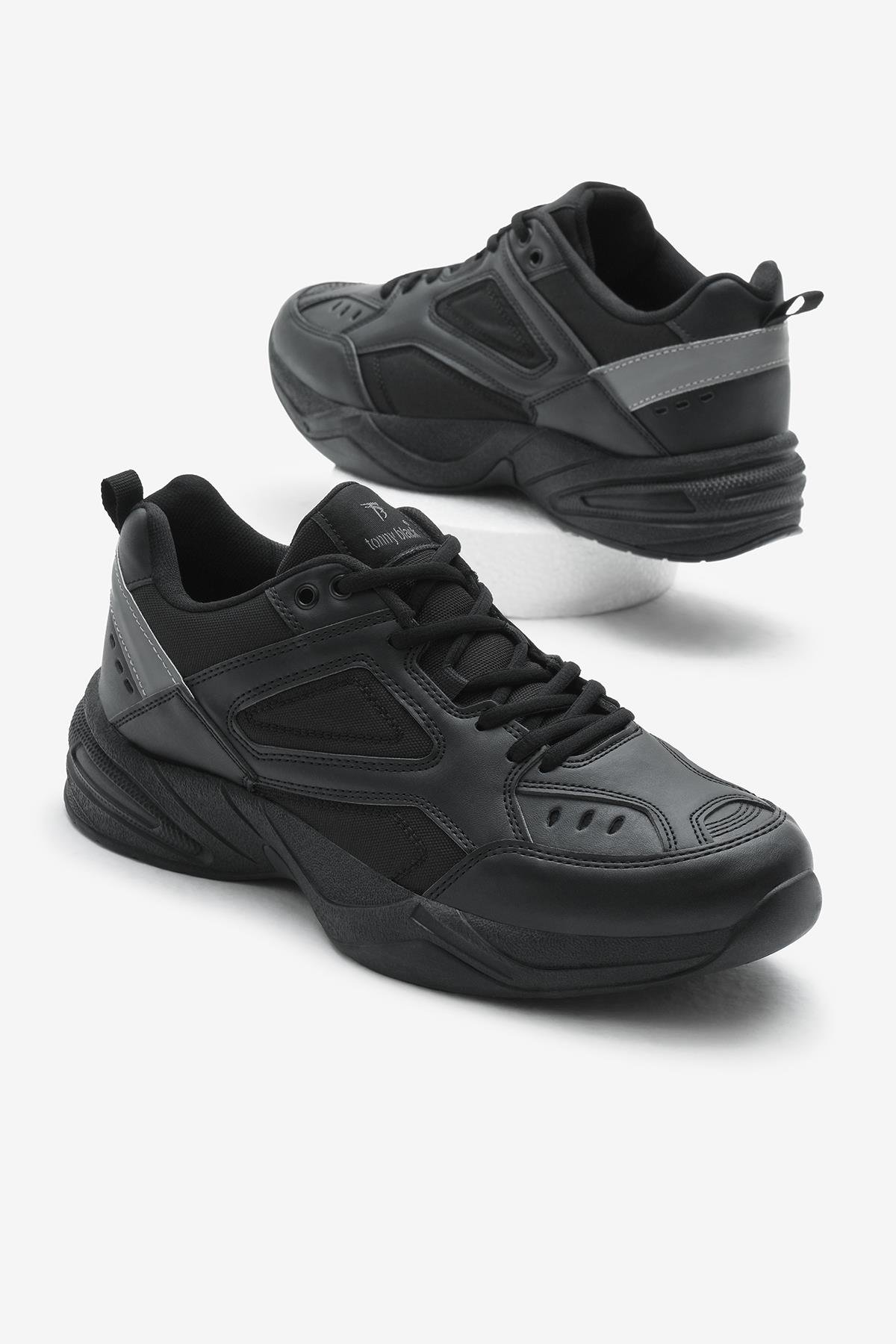 Poli Taban Yüksek Taban Bağcıklı Unisex Siyah Spor Ayakkabı TBA550