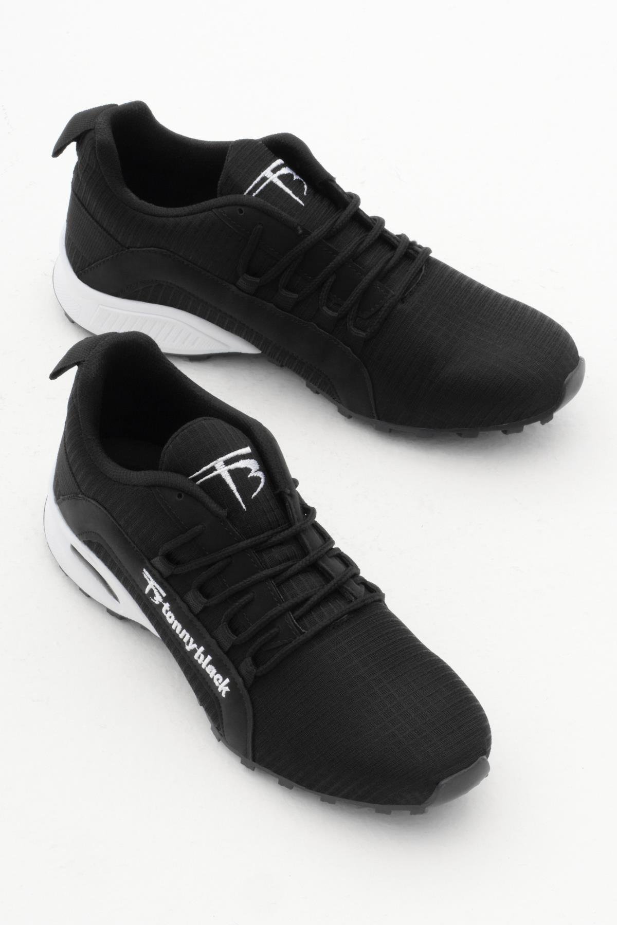 Rahat Kalıp Termo Taban Bağcıklı Unisex Siyah Beyaz Spor Ayakkabı TBPS005