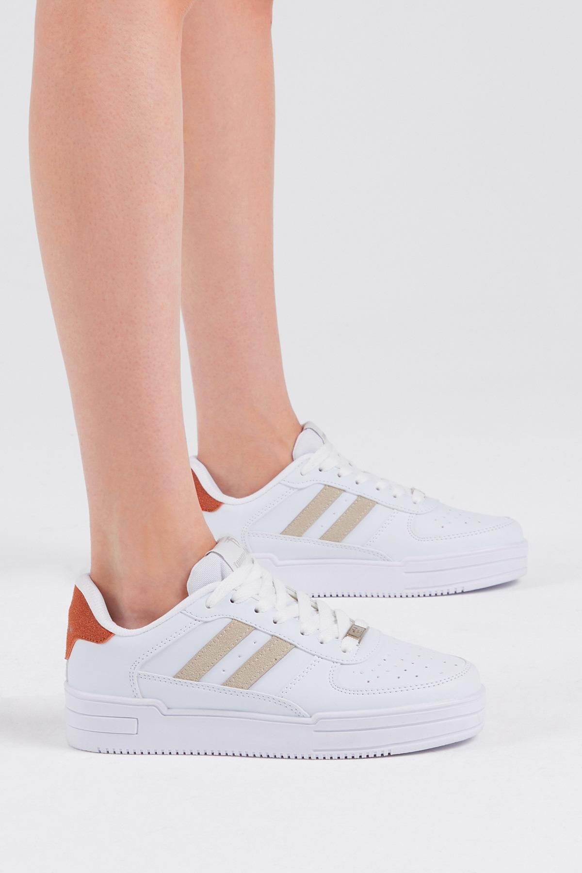 Unisex Beyaz Bej Yanı Çizgili Bağcıklı Rahat Kalıp Sneaker
