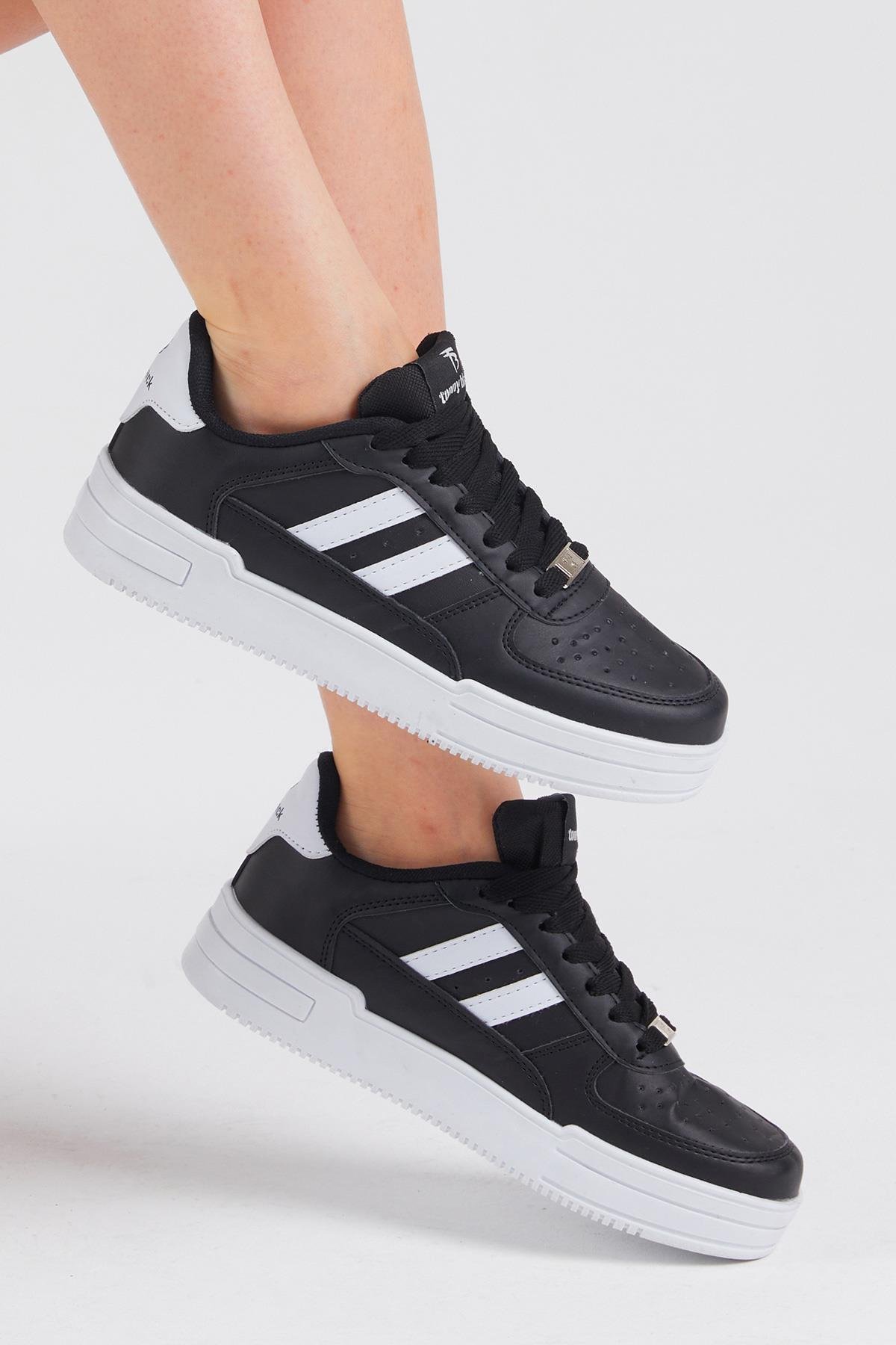 Unisex Siyah Beyaz Yanı Çizgili Bağcıklı Rahat Kalıp Sneaker
