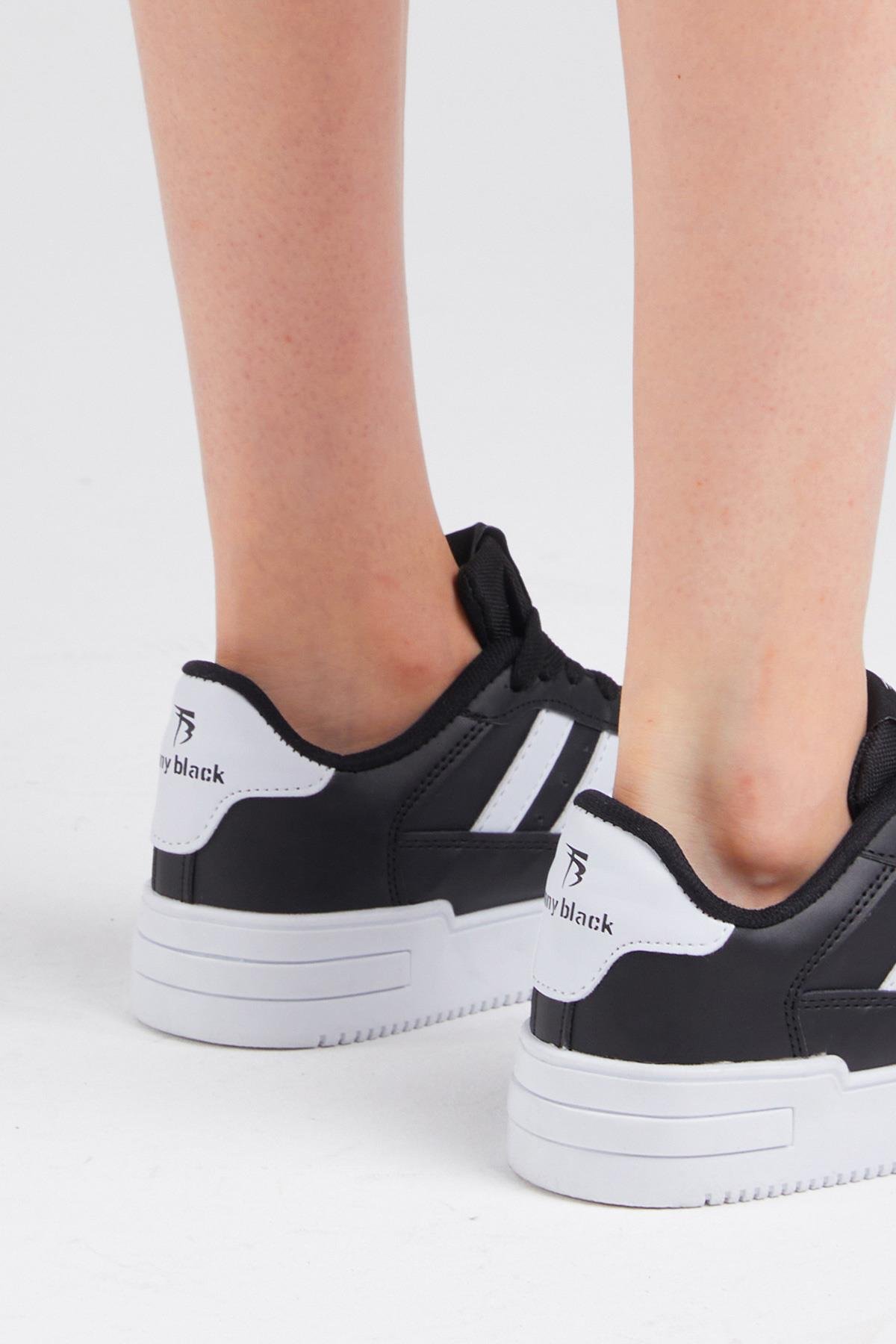 Unisex Siyah Beyaz Yanı Çizgili Bağcıklı Rahat Kalıp Sneaker
