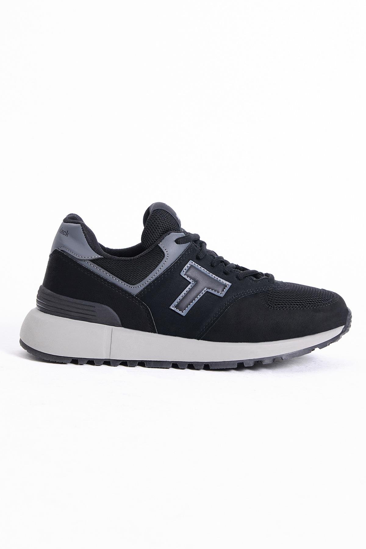 Unisex Siyah Kaymaz Eva Taban Bağcıklı Sneaker