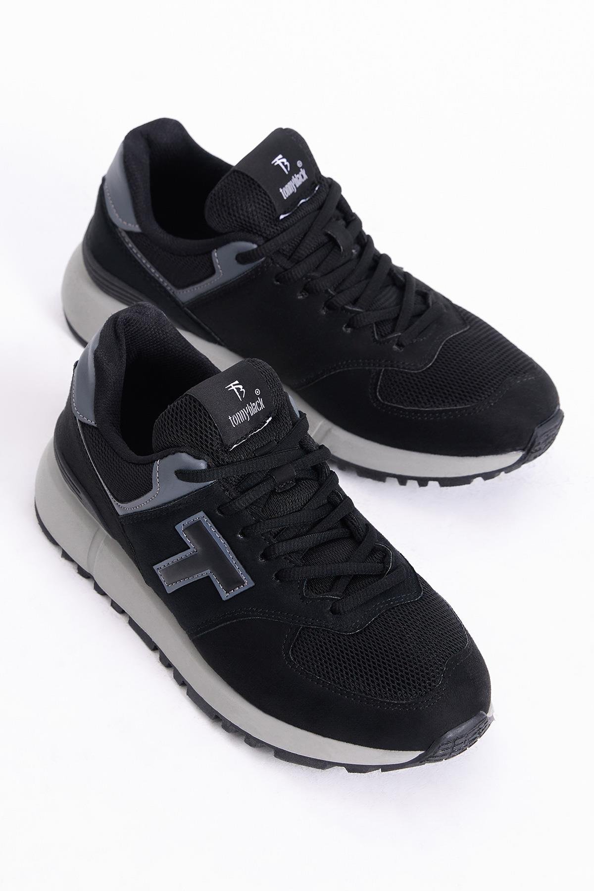 Unisex Siyah Kaymaz Eva Taban Bağcıklı Sneaker