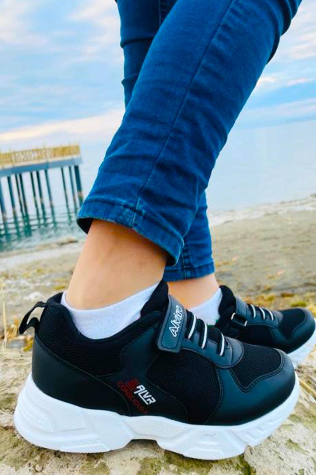 Kidx Eco Conscious-x Sneaker Hafif ve Rahat Unisex Çocuk Spor Ayakkabı Siyah Beyaz AVRCONX