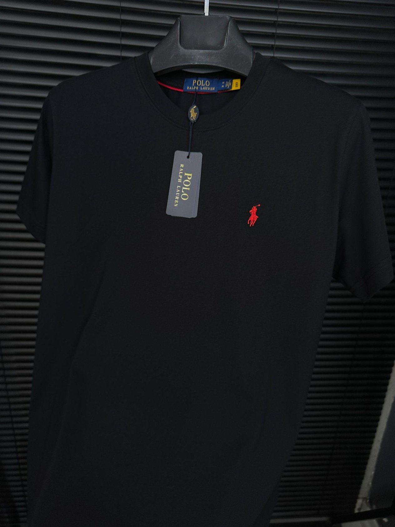 Bisiklet YakaNakış Logolu Basic T-Shirt