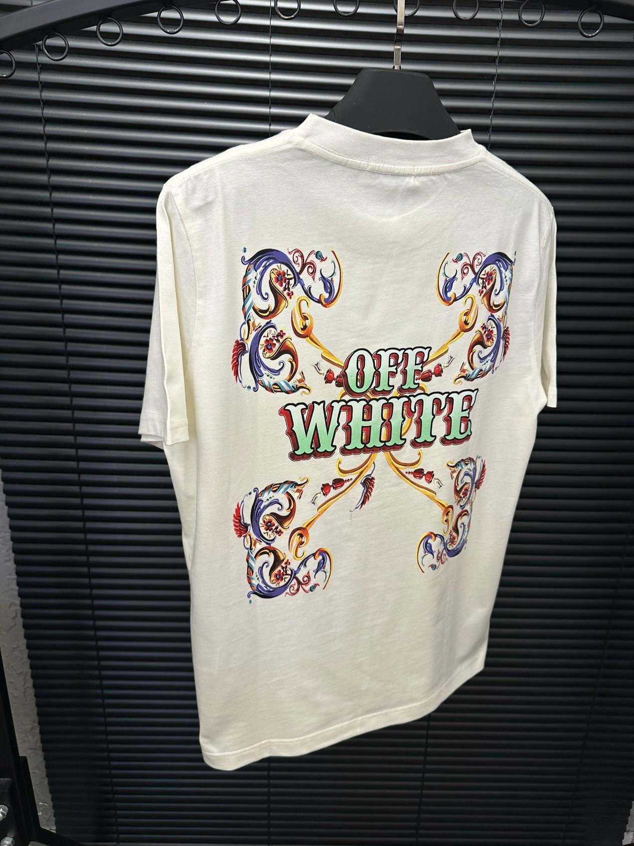 Bisiklet YakaVegas Göğüs Ve Sırt Baskılı T-Shirt - Ekru