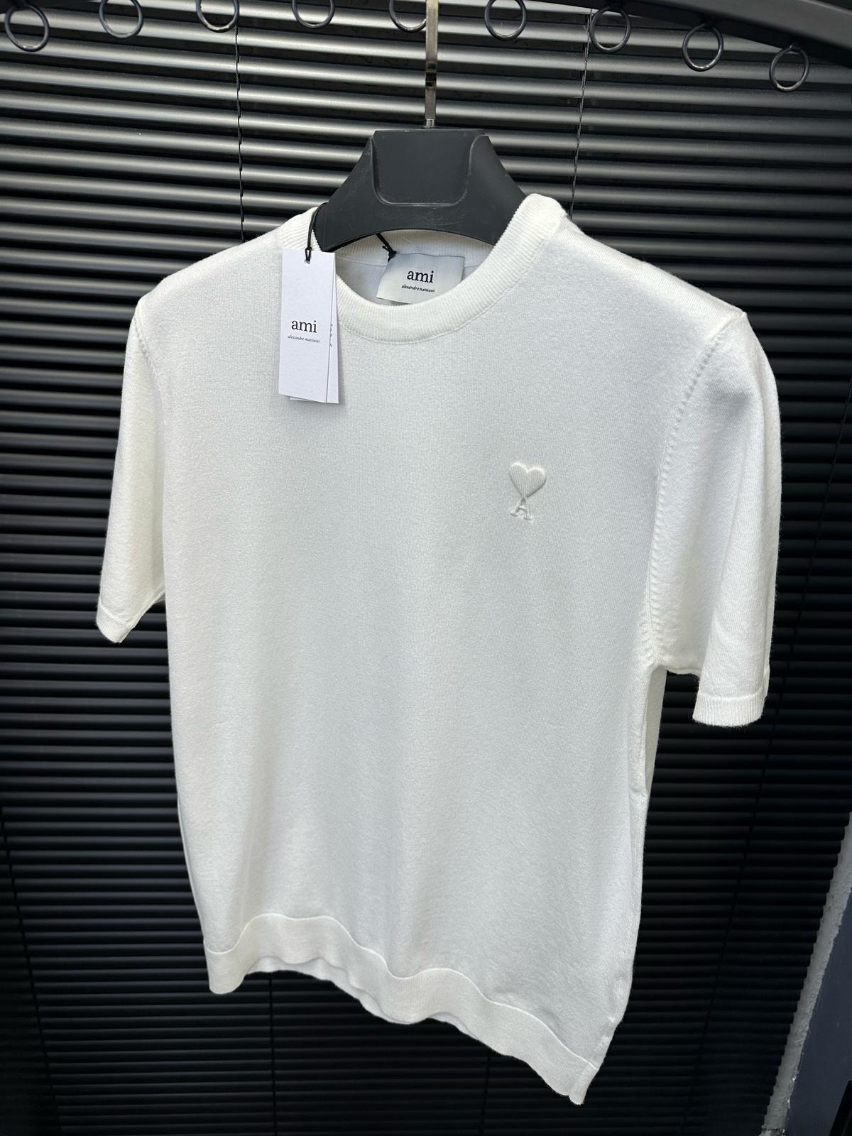 TrikoKabartmalı Nakış Logolu Triko T-Shirt