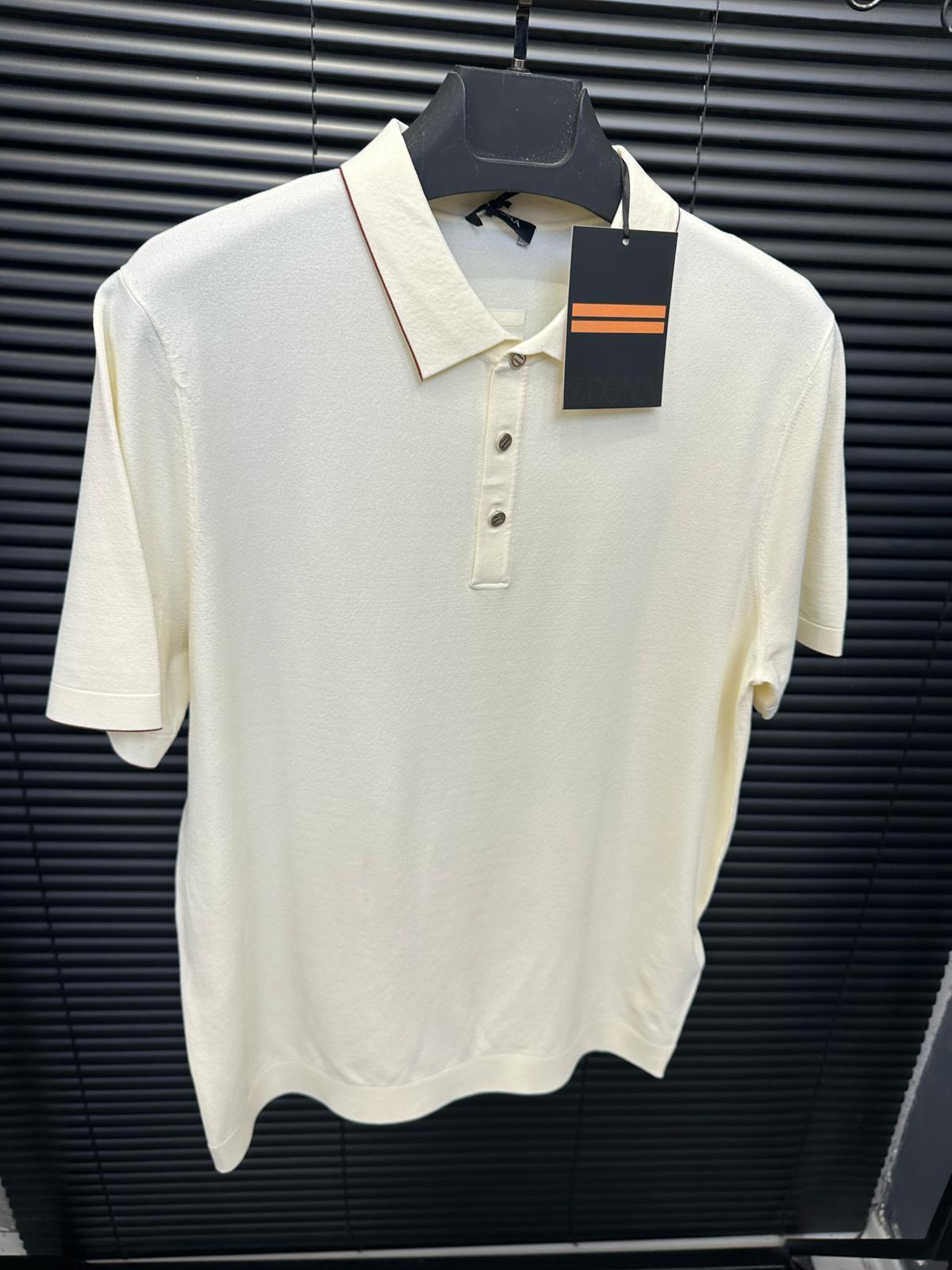 TrikoMetal Düğme Detaylı Triko Yakalı T-Shirt