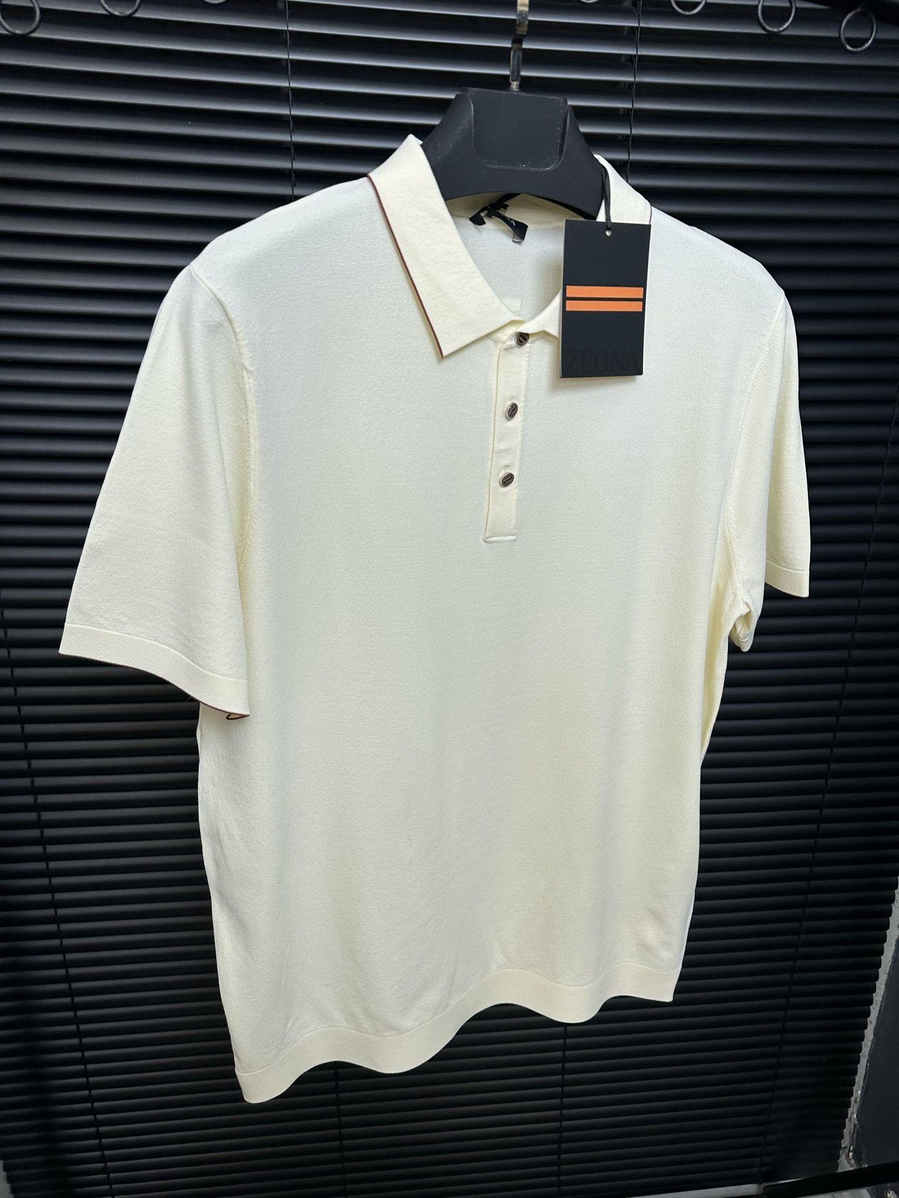 TrikoMetal Düğme Detaylı Triko Yakalı T-Shirt