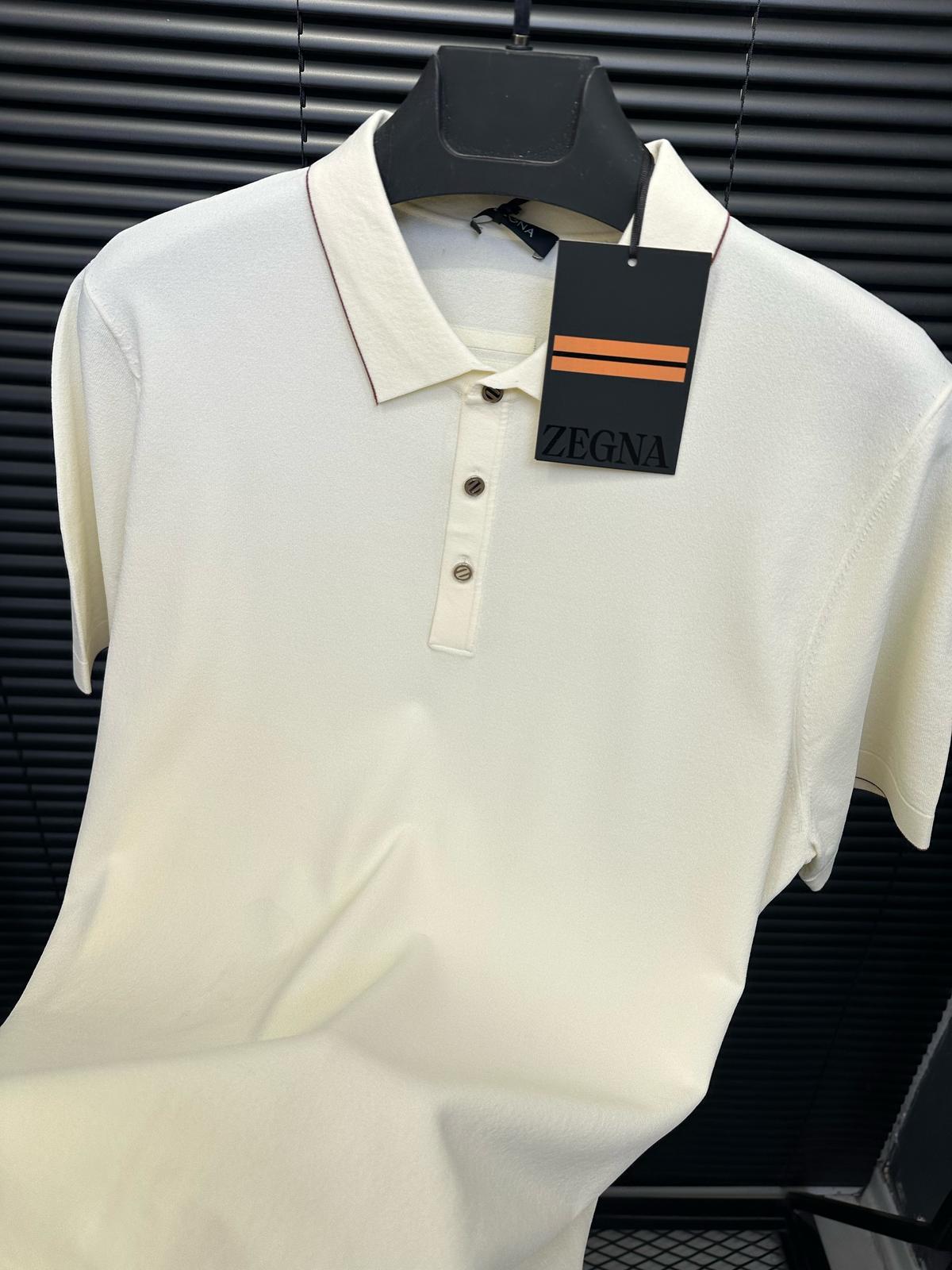 TrikoMetal Düğme Detaylı Triko Yakalı T-Shirt