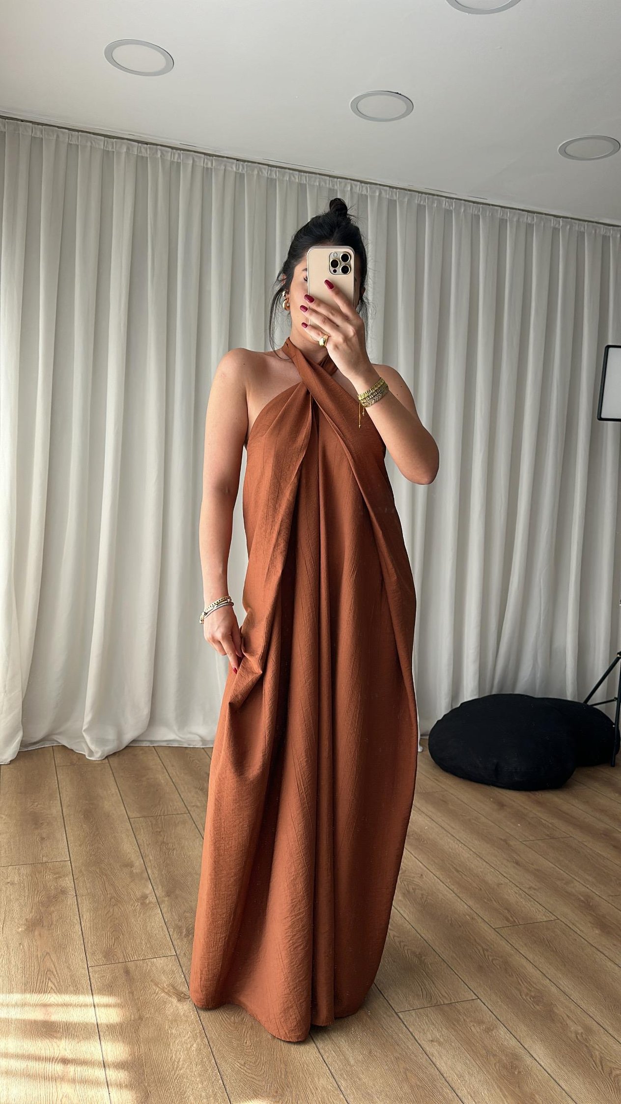 Boyundan Bağlamalı Kiremit Elbise